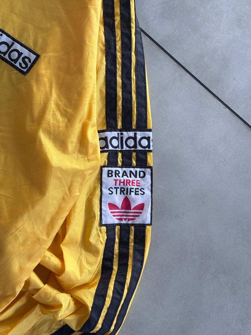 ADIDAS VINTAGE JACKET- XL
