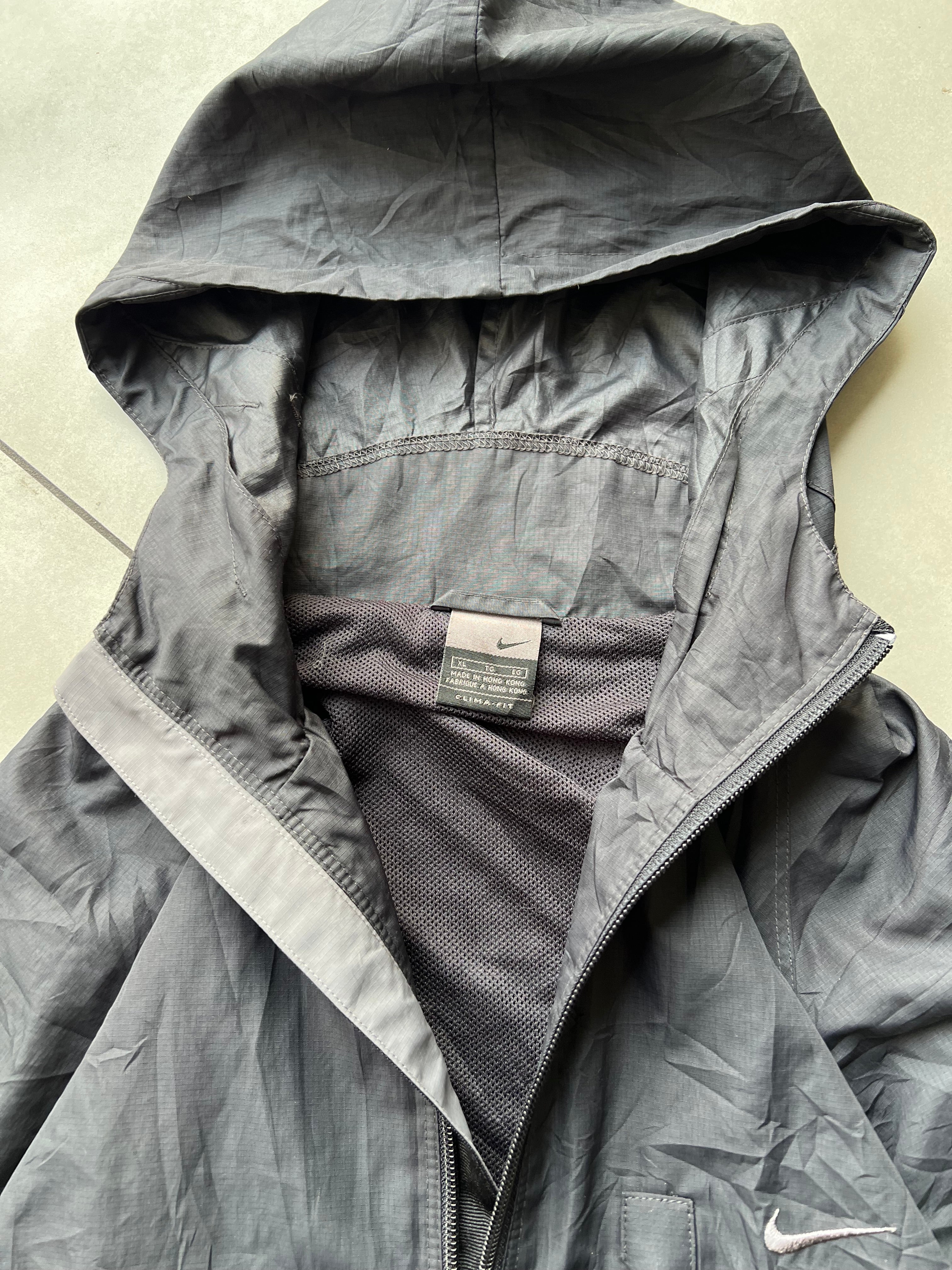NIKE HOODIED VTG JACKET-L