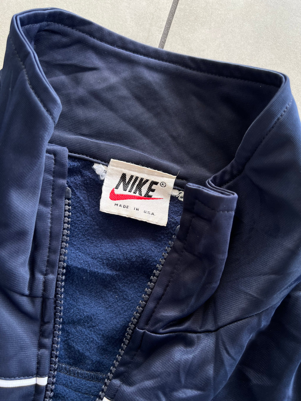 NIKE USA VINTAGE JACKET- XL