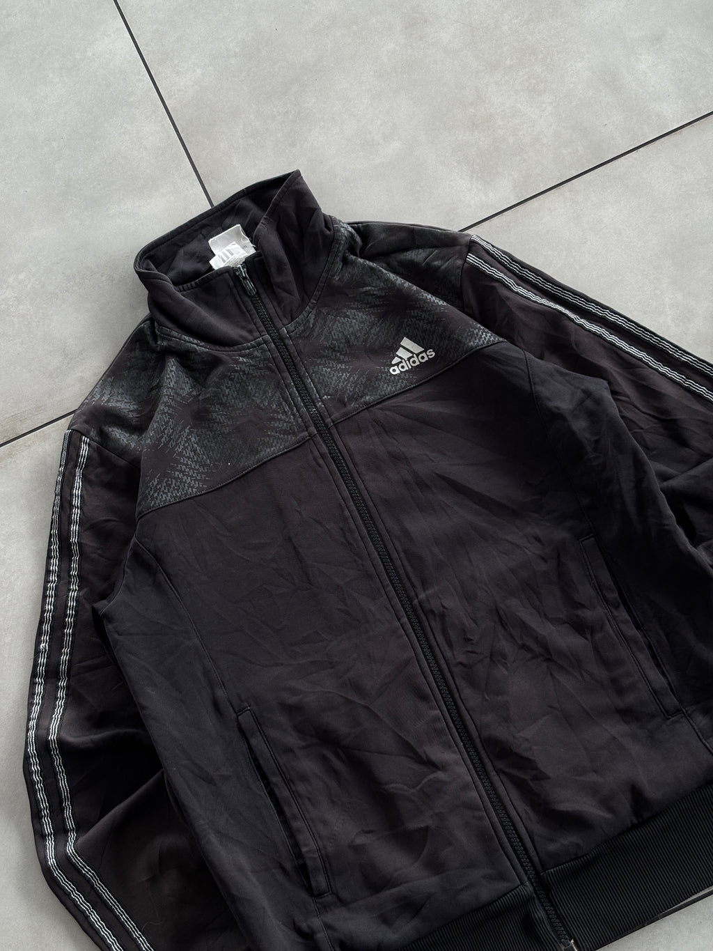 ADIDAS VINTAGE JACKET- M