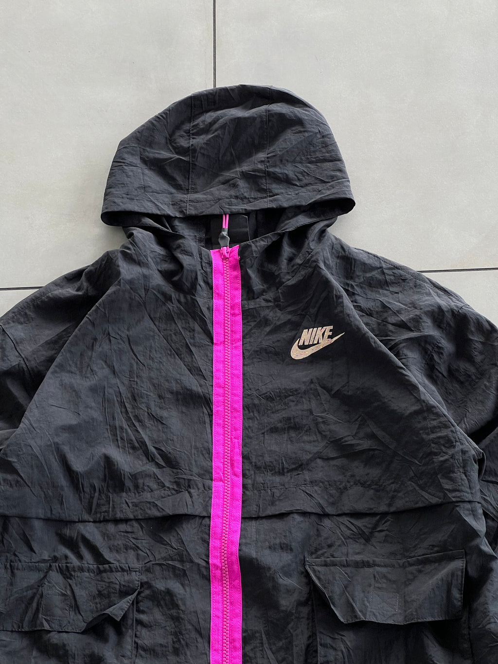 NIKE 90’s BOXY VINTAGE HOODIE JACKET- L