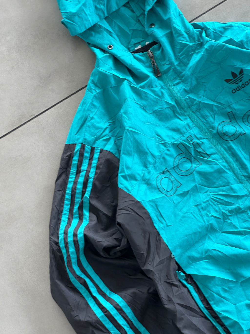 ADIDAS VTG JACKET-S