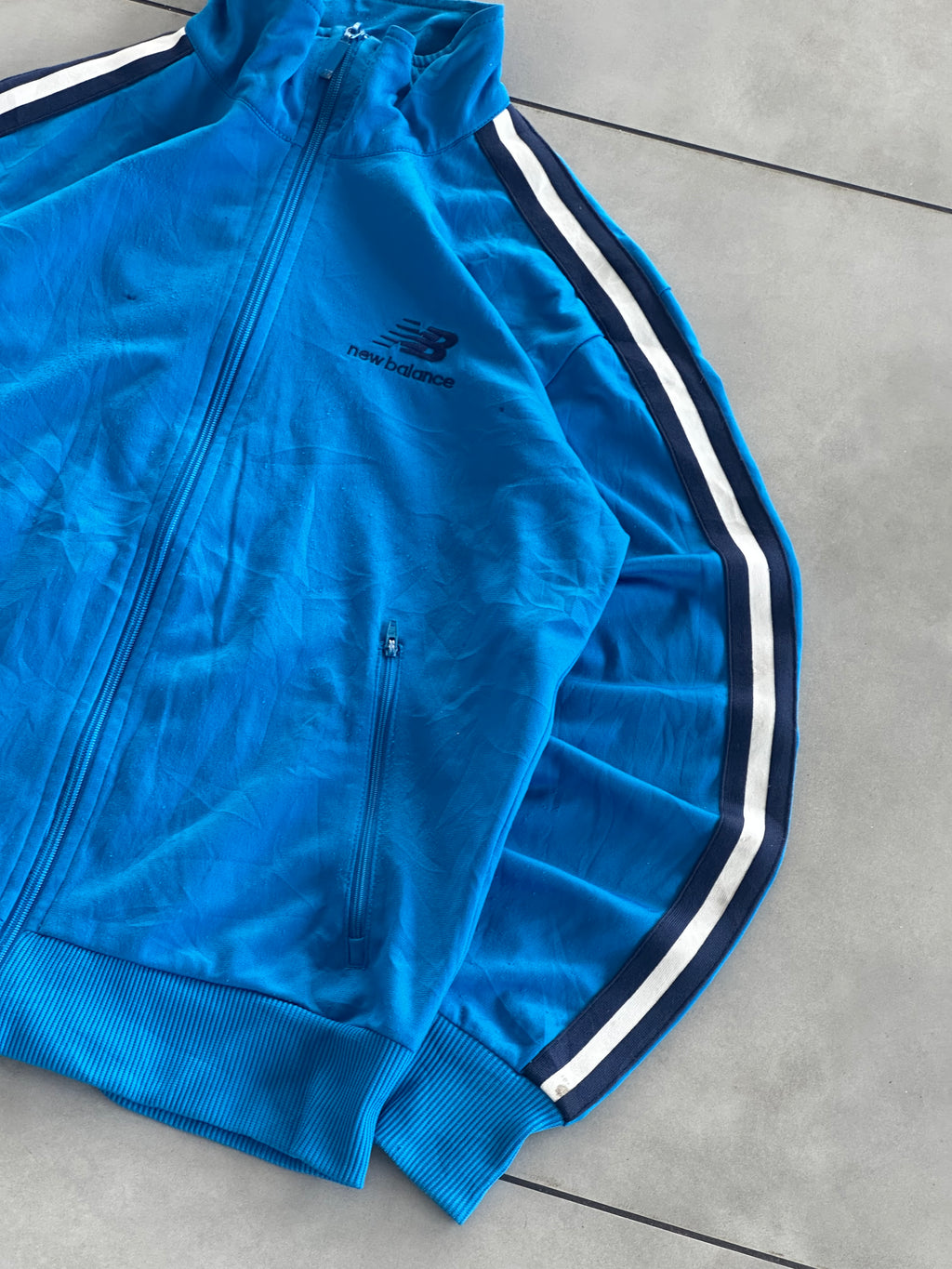 NEW BALANCE VINTAGE JACKET- S