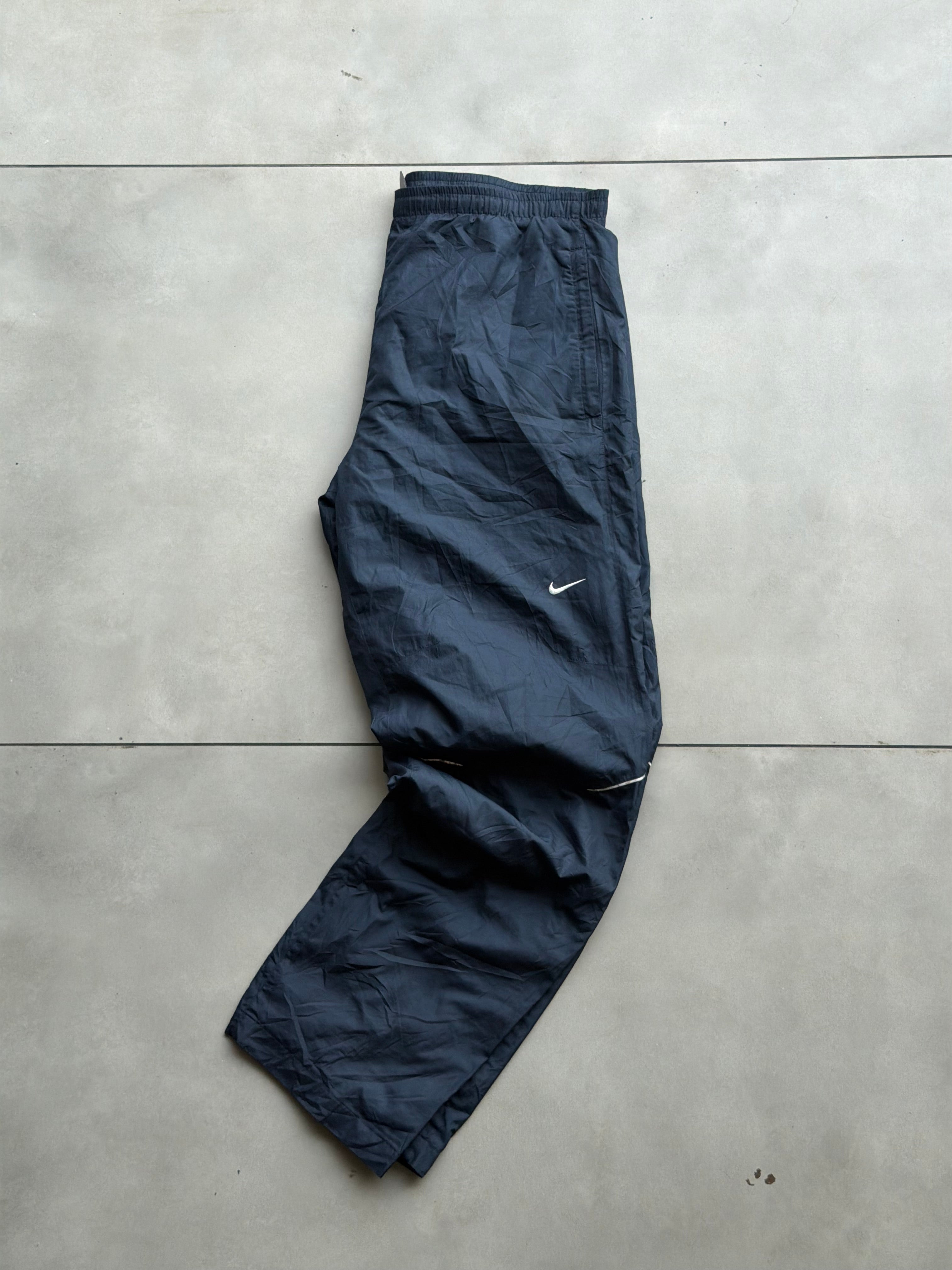 NIKE 90’s NYLON TRACK PANT- 36