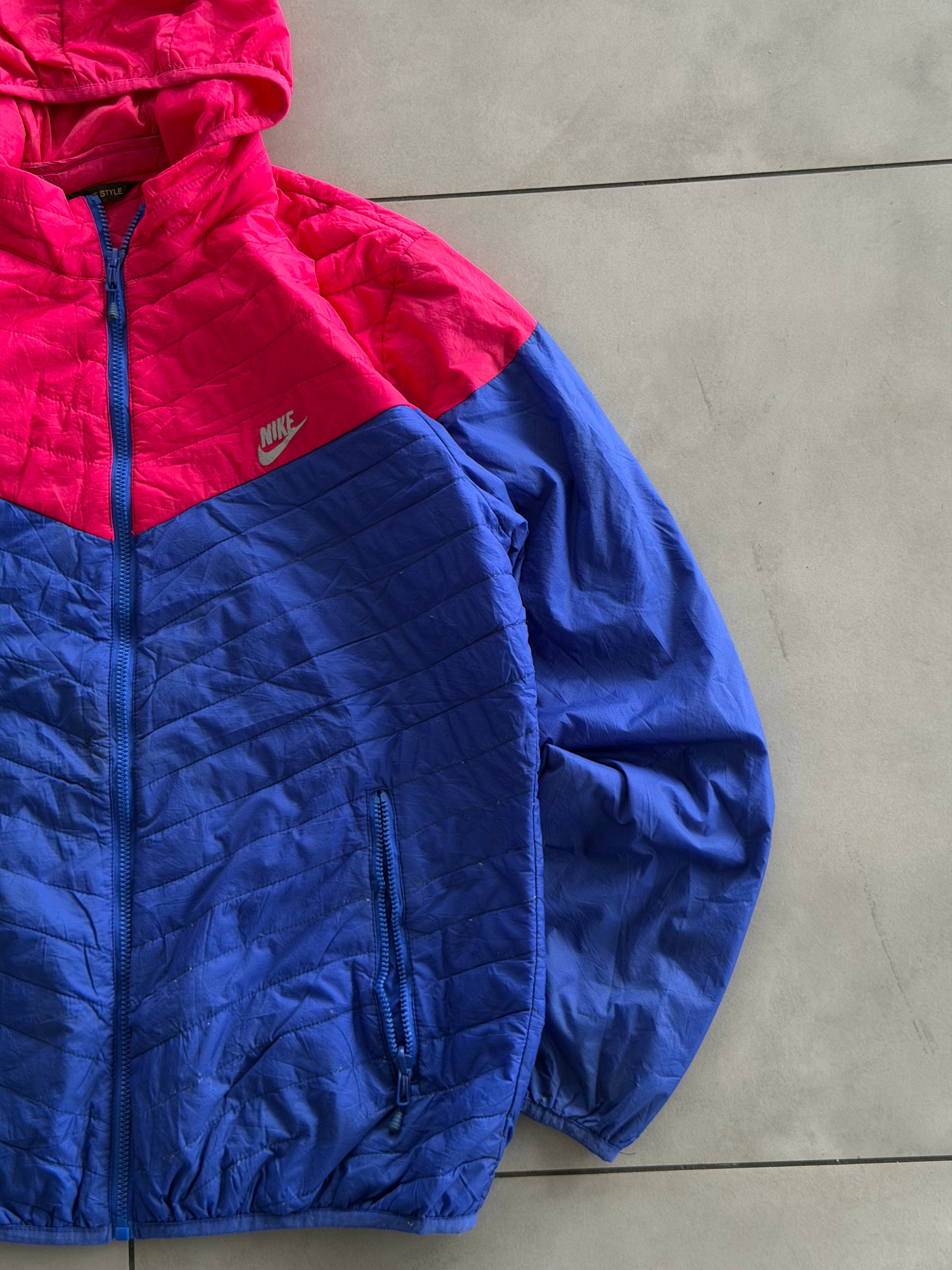 NIKE 90’s HOODIE PUFFER VTG JACKET- M-L