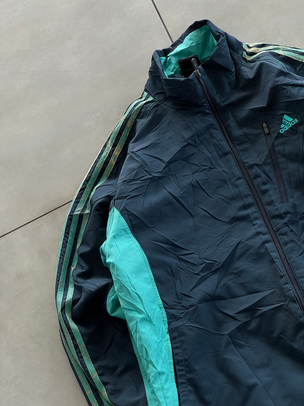 ADIDAS VTG STRIP JACKET-XL