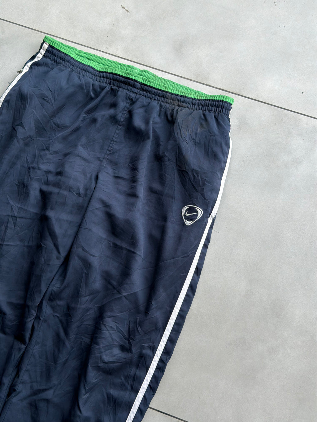 NIKE 90’s SWOOSH TRACK PANT- 32