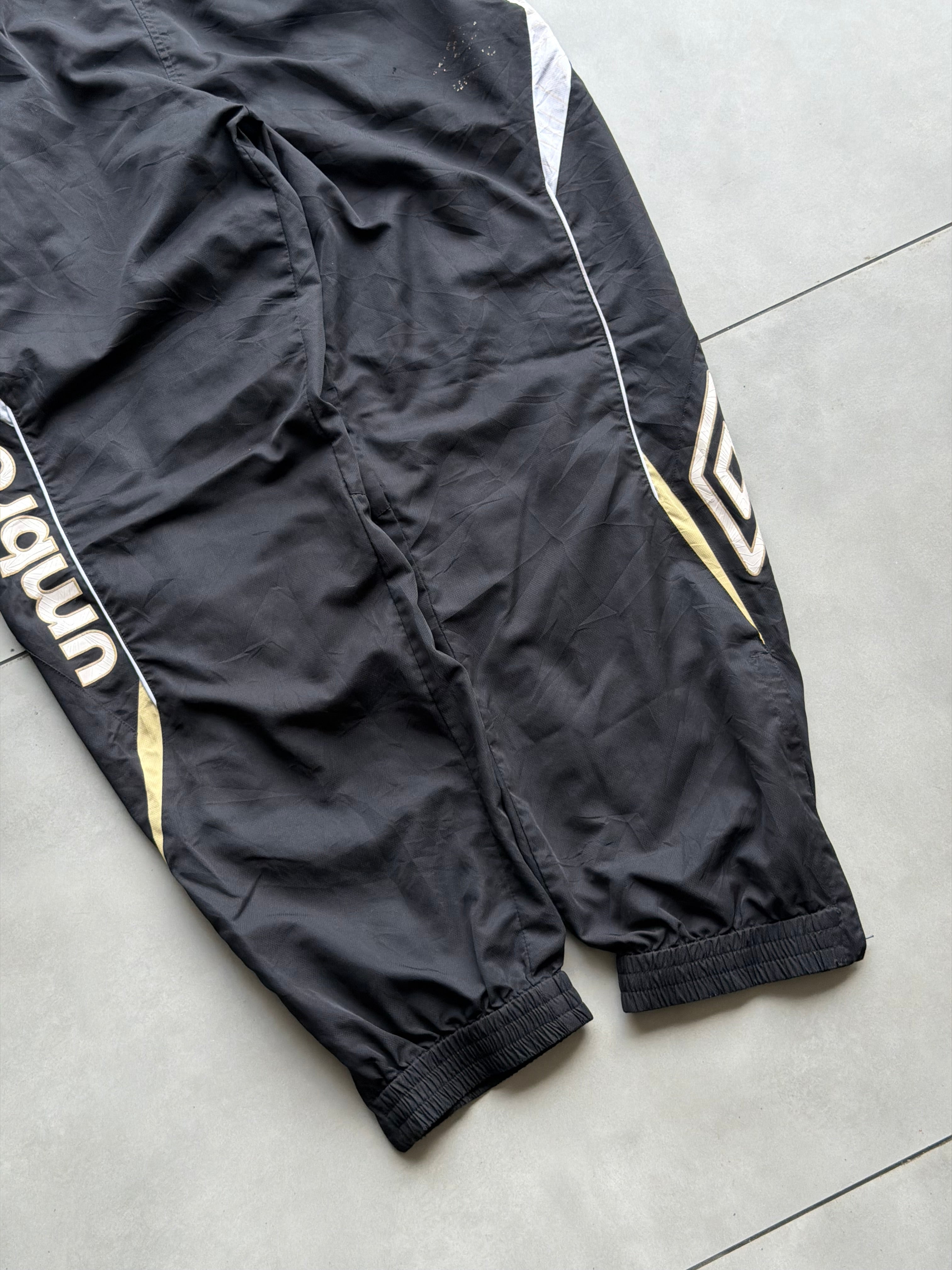 UMBRO HOLISTER BAGGY TRACK TROUSER - 38