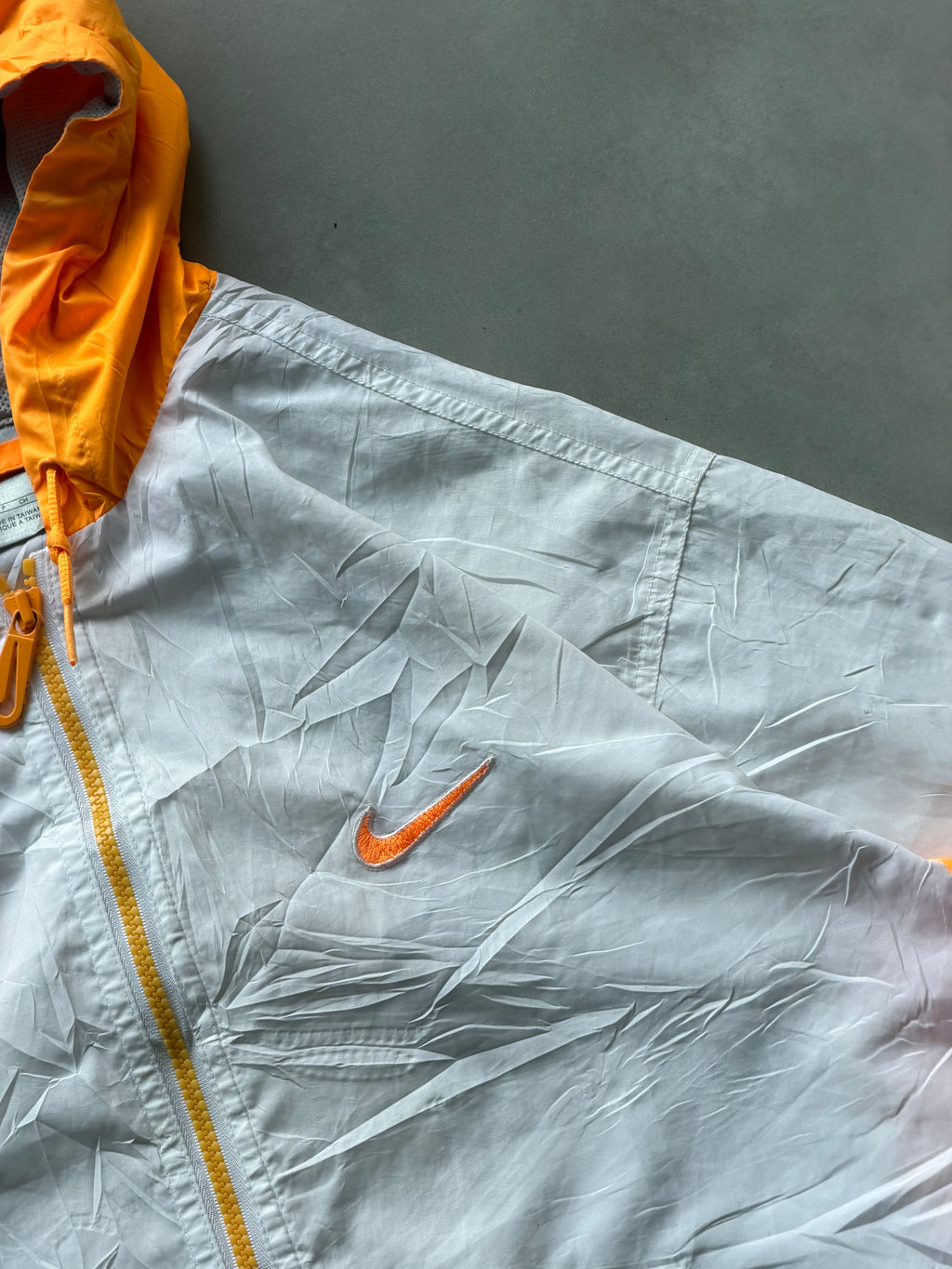 NIKE VINTAGE JACKET- S