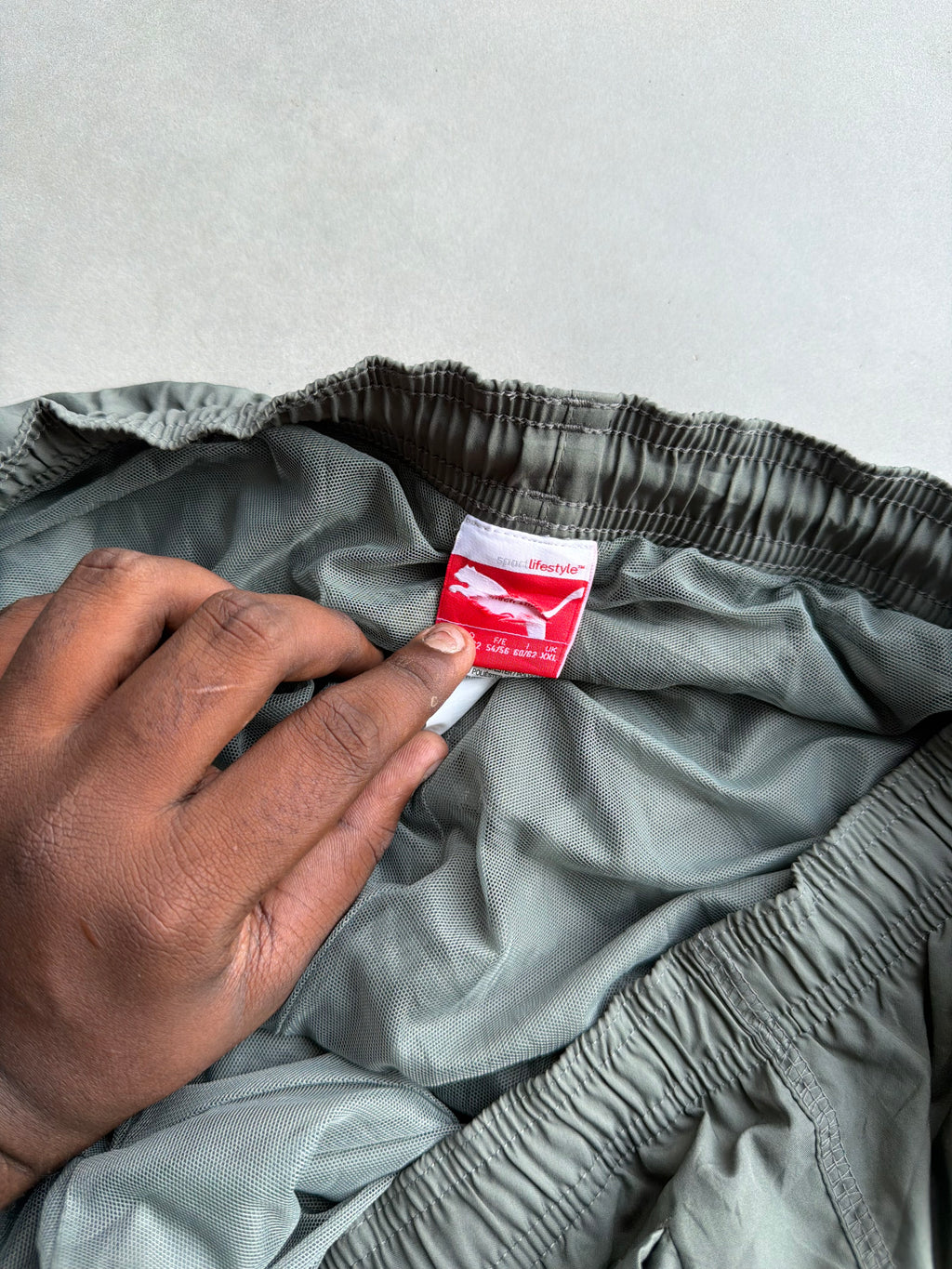 PUMA NYLON VTG TRACK PANT- 42
