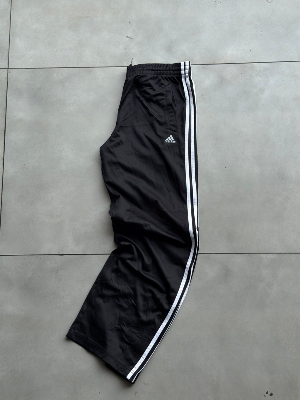 ADIDAS VTG 3 STRIPE SHELL TRACK PANT- 34