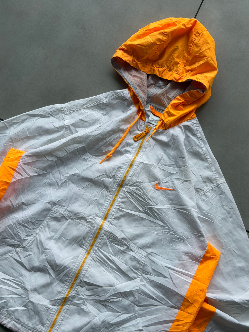 NIKE VINTAGE JACKET- S