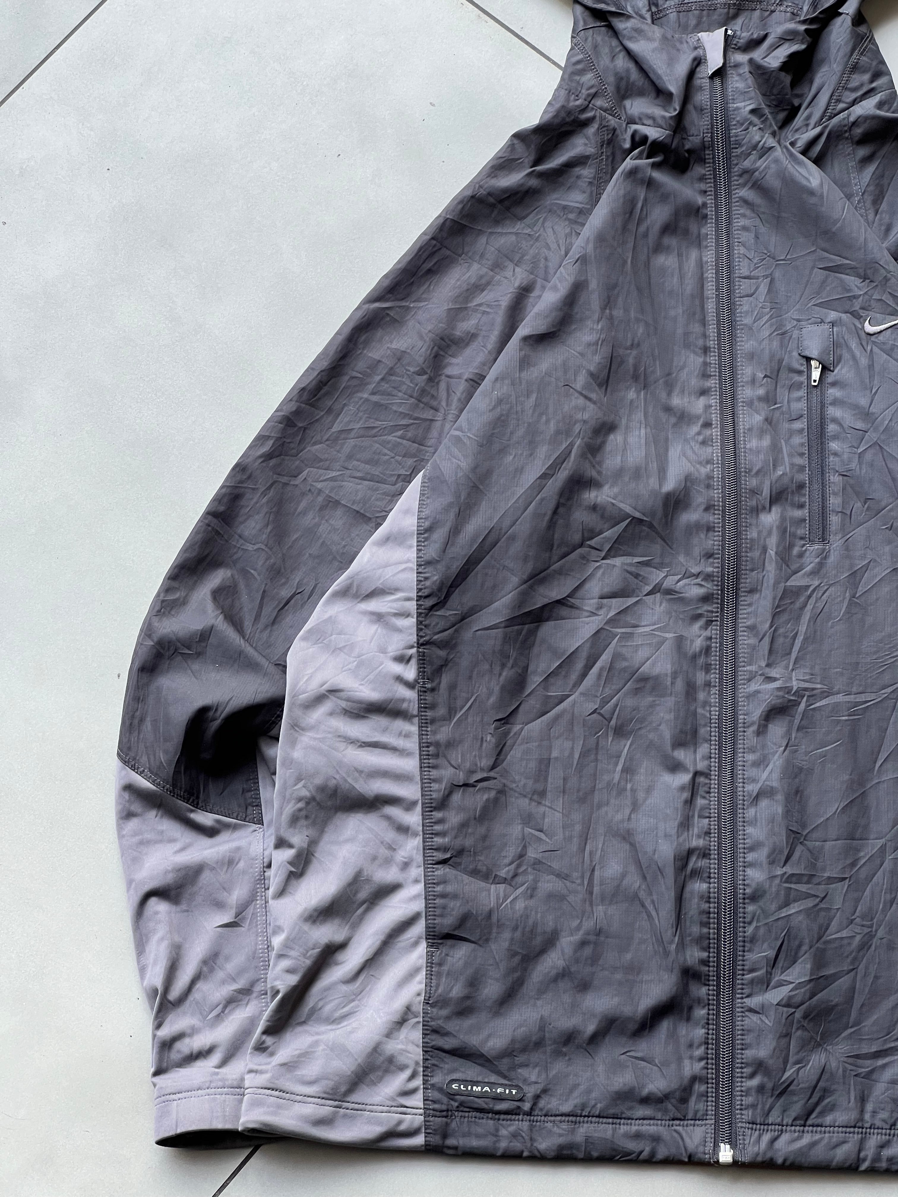 NIKE HOODIED VTG JACKET-L