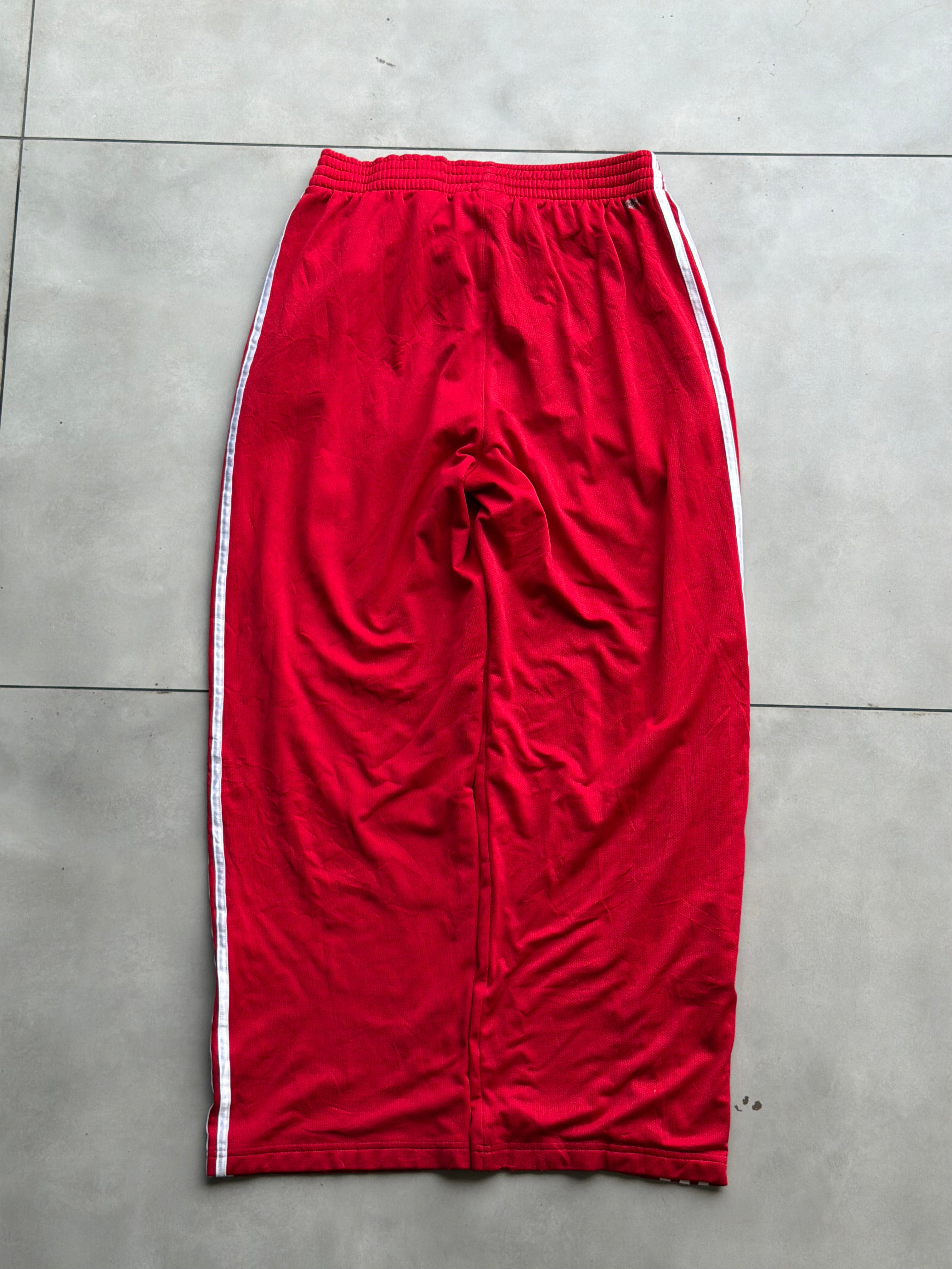 ADIDAS ORGINALS STRIPE TRACKPANT- 32