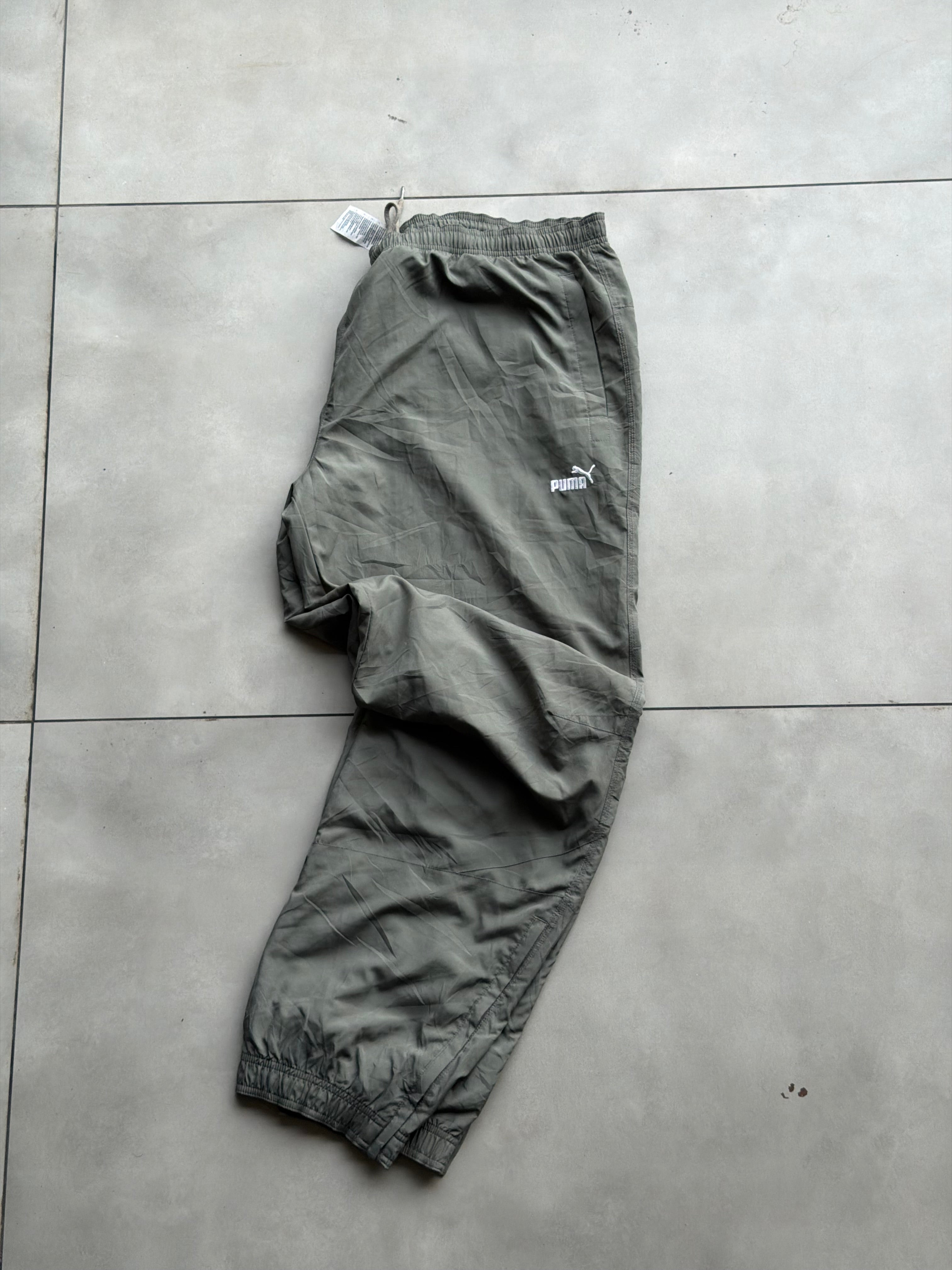 PUMA NYLON VTG TRACK PANT- 42