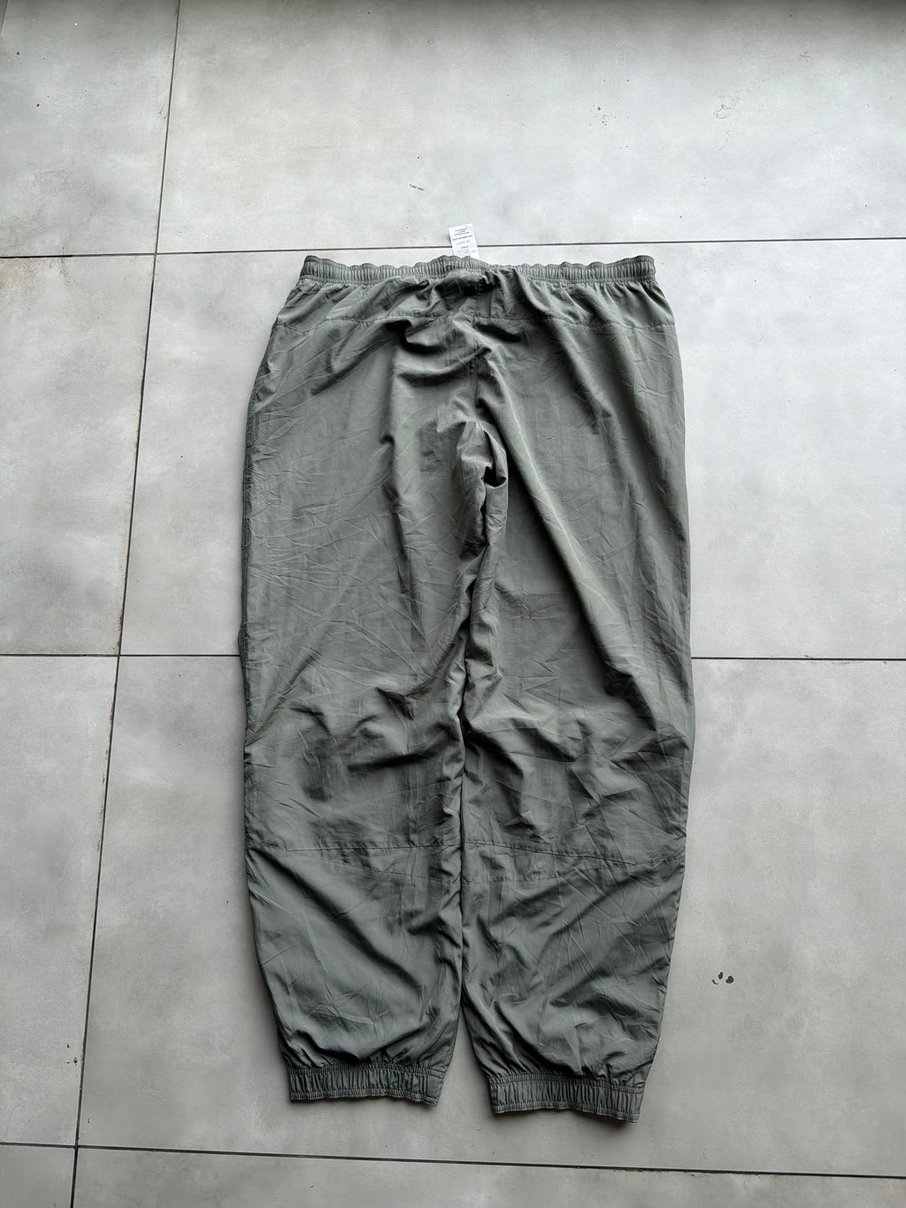 PUMA NYLON VTG TRACK PANT- 42