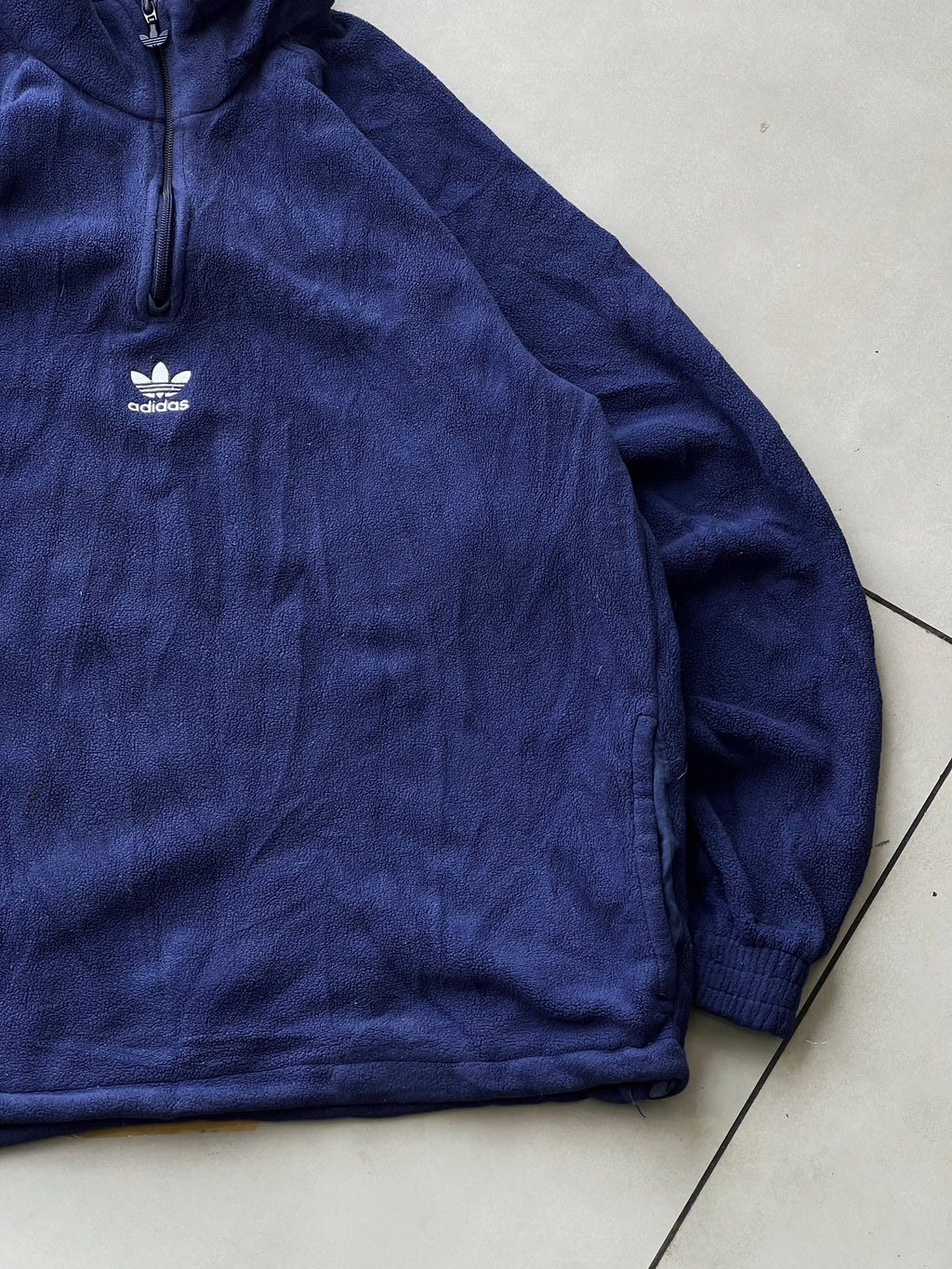 ADIDAS QUARTER ZIPPER FLEECE JACKET- L