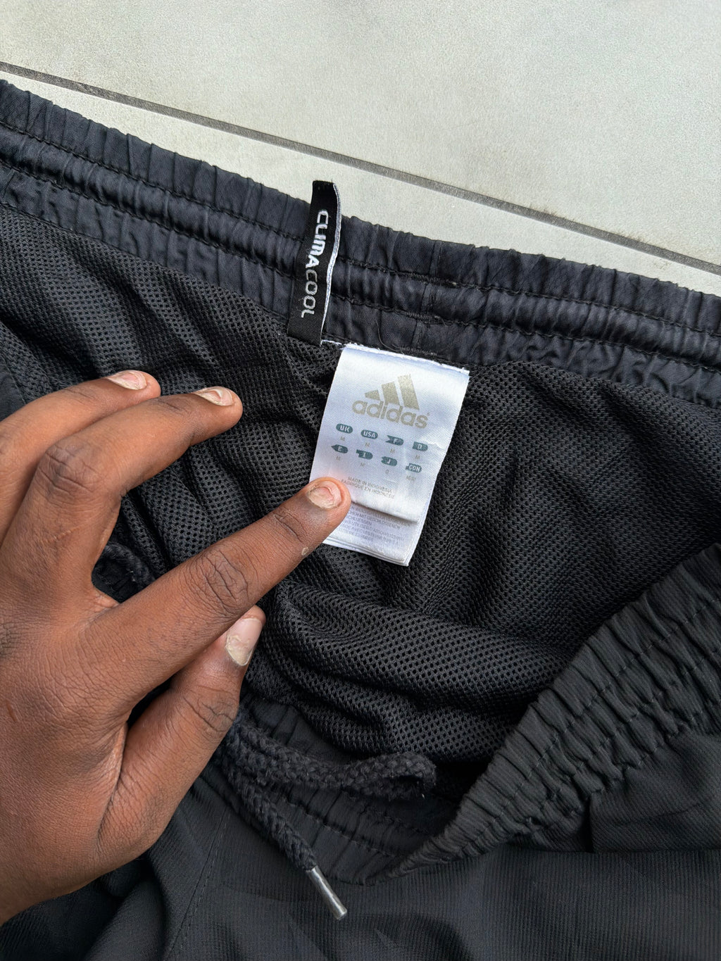 VINTAGE 90’s ADIDAS 3 STRIPE SHELL TRACK PANT- 34