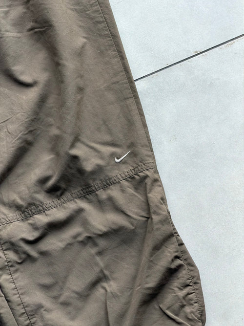NIKE NYLON VTG PARACHUTE TRACK PANT- 32