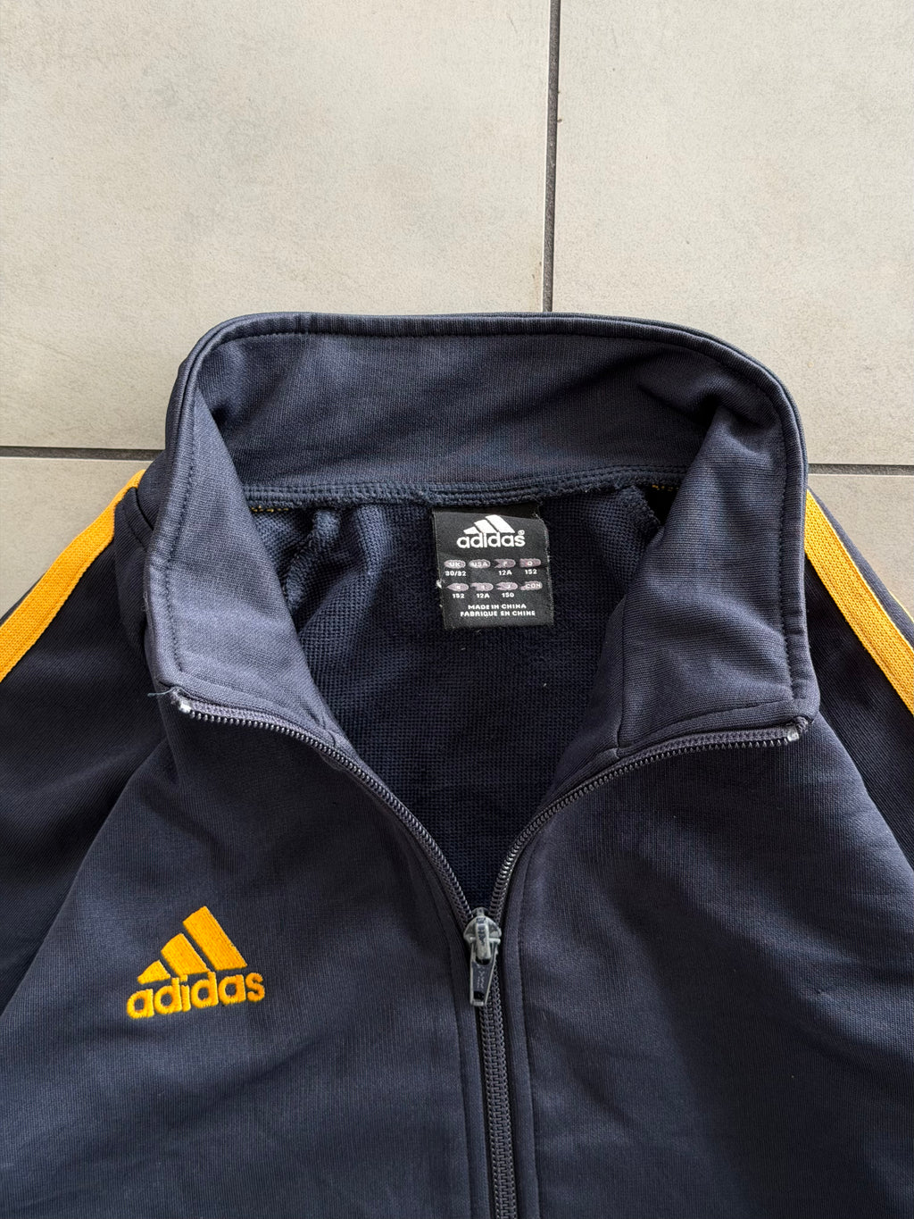 ADIDAS STRIPE VTG JACKET- XS-S