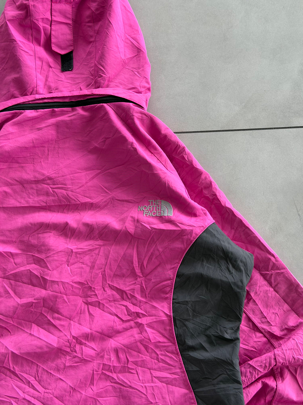 NORTH FACE HOODIE VTG JACKET- L