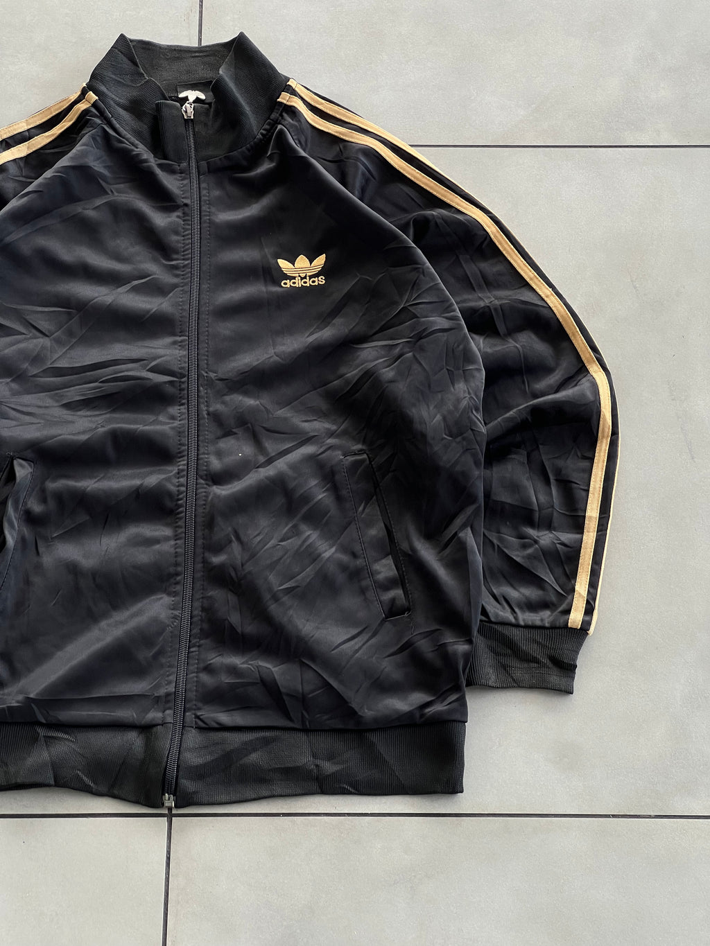 ADIDAS ORGINALS GOLDEN STRIPE VTG JACKET- M