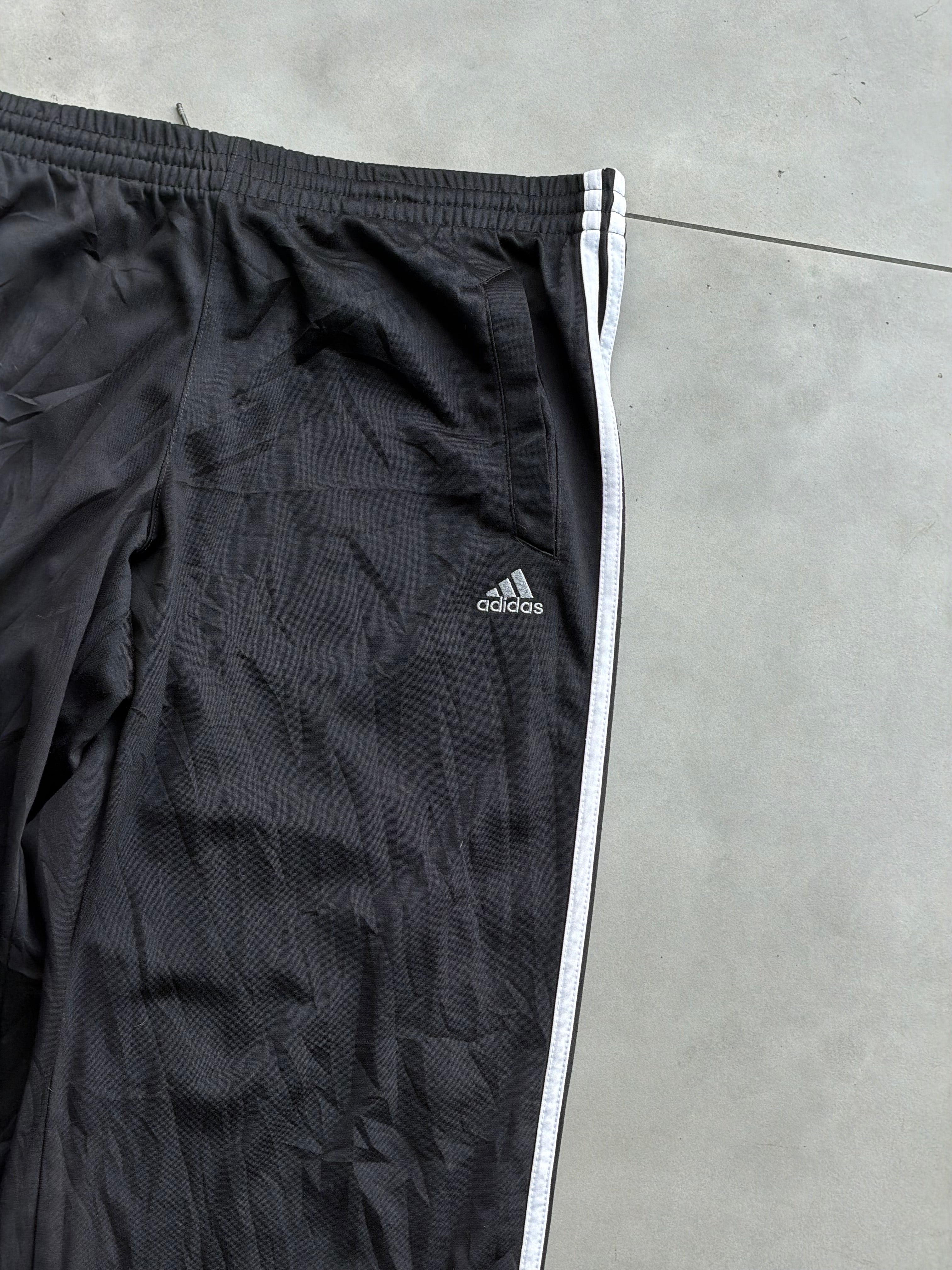 ADIDAS VTG 3 STRIPE SHELL TRACK PANT- 34