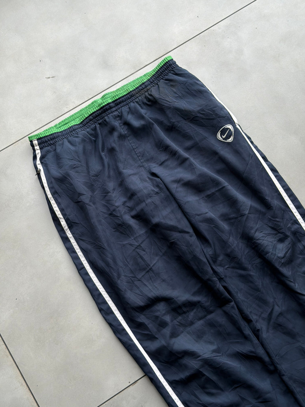 NIKE 90’s SWOOSH TRACK PANT- 32