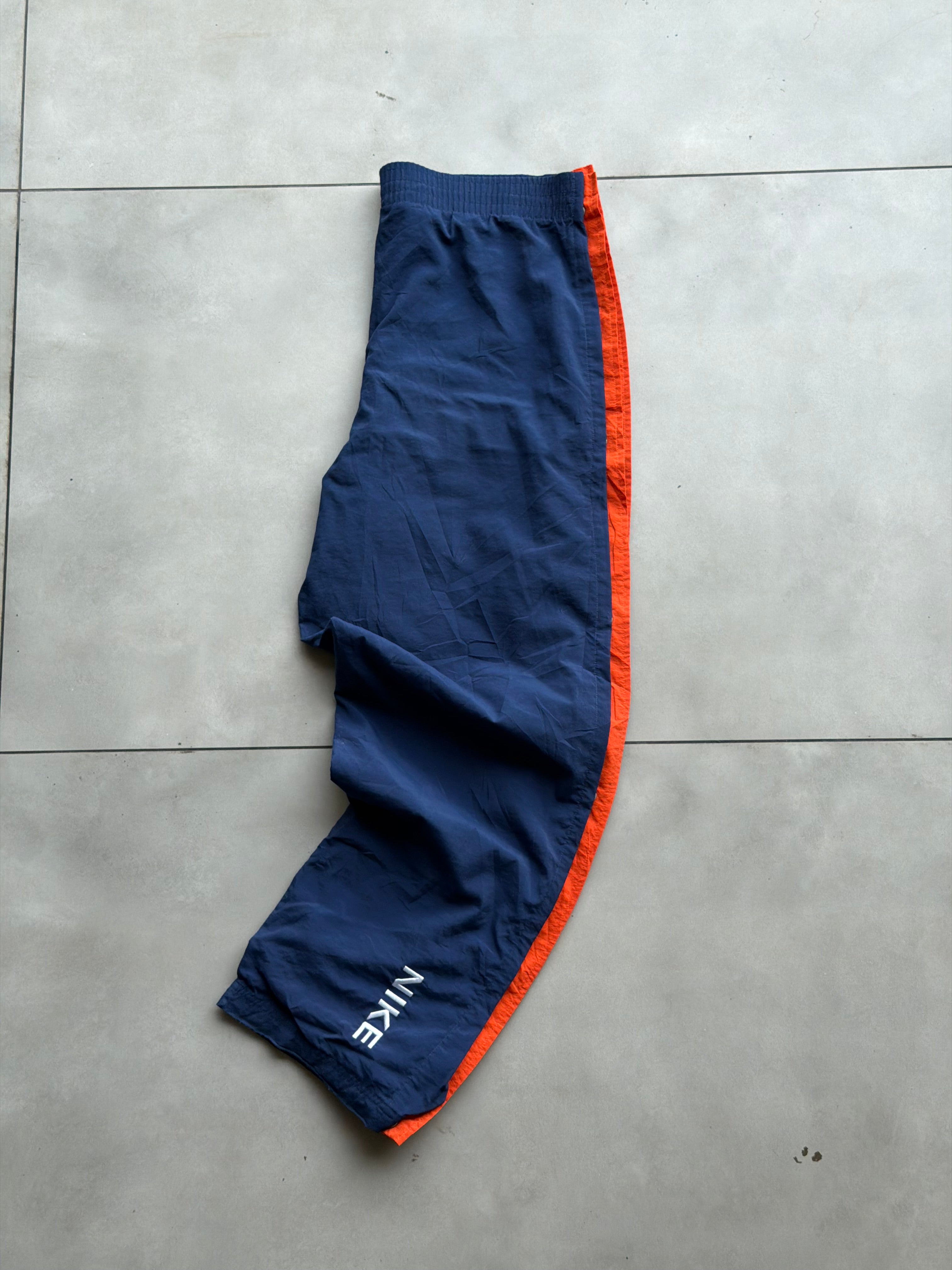 NIKE VTG 90’s NYLON SNAP BUTTON TRACK PANT- 36
