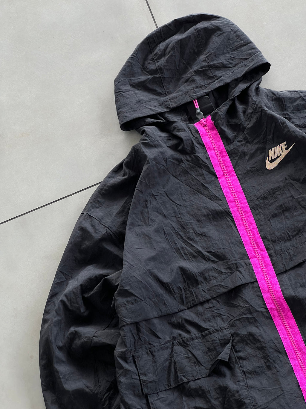 NIKE 90’s BOXY VINTAGE HOODIE JACKET- L