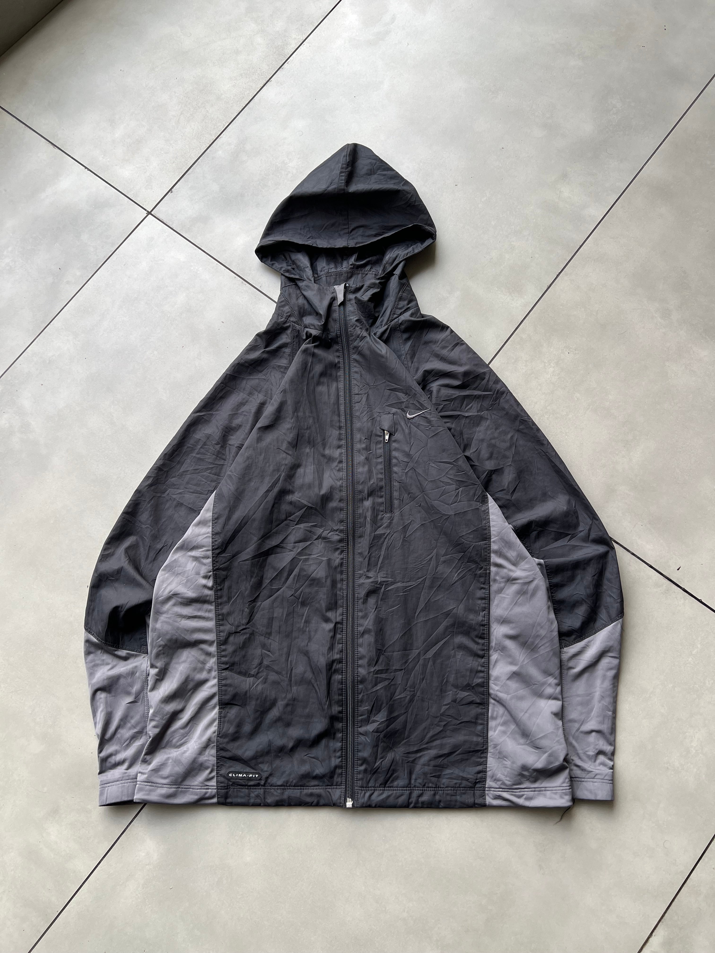 NIKE HOODIED VTG JACKET-L
