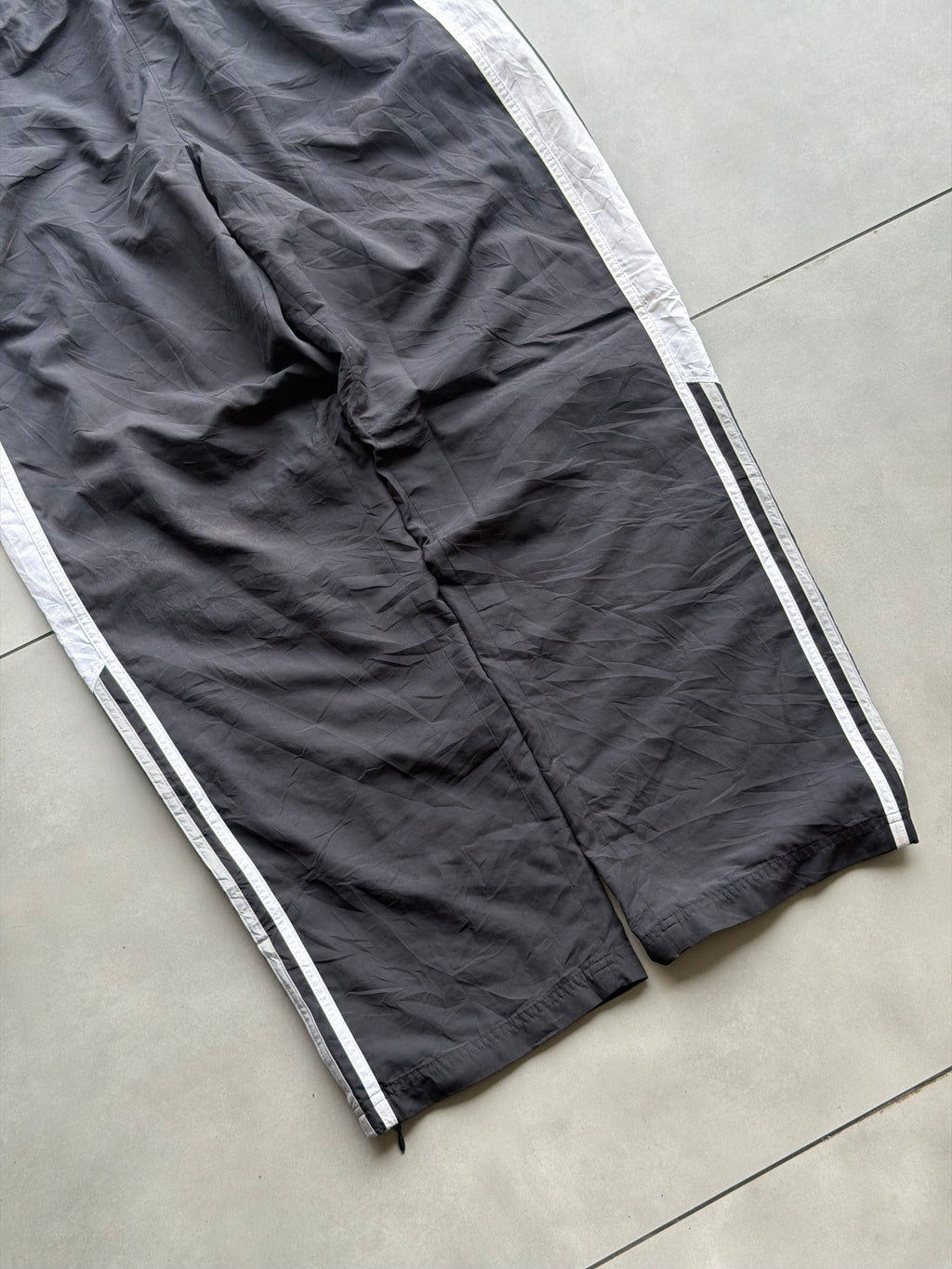 FCOOLYEET ADIDAS VTG BAGGY TRACK PANT- 34