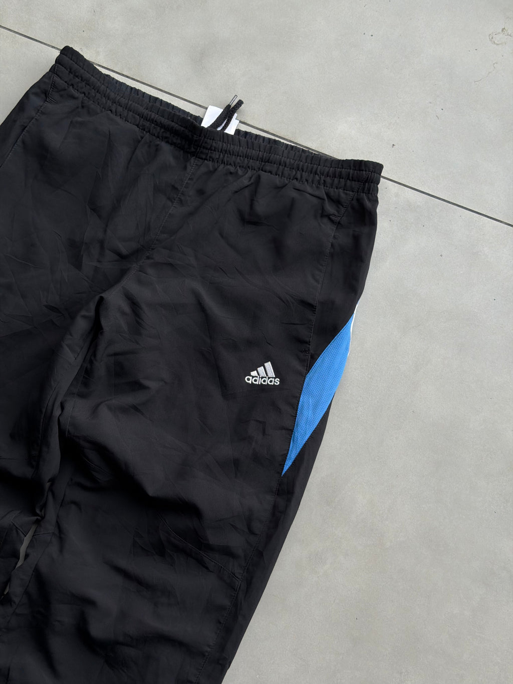 VINTAGE 90’s ADIDAS 3 STRIPE SHELL TRACK PANT- 34