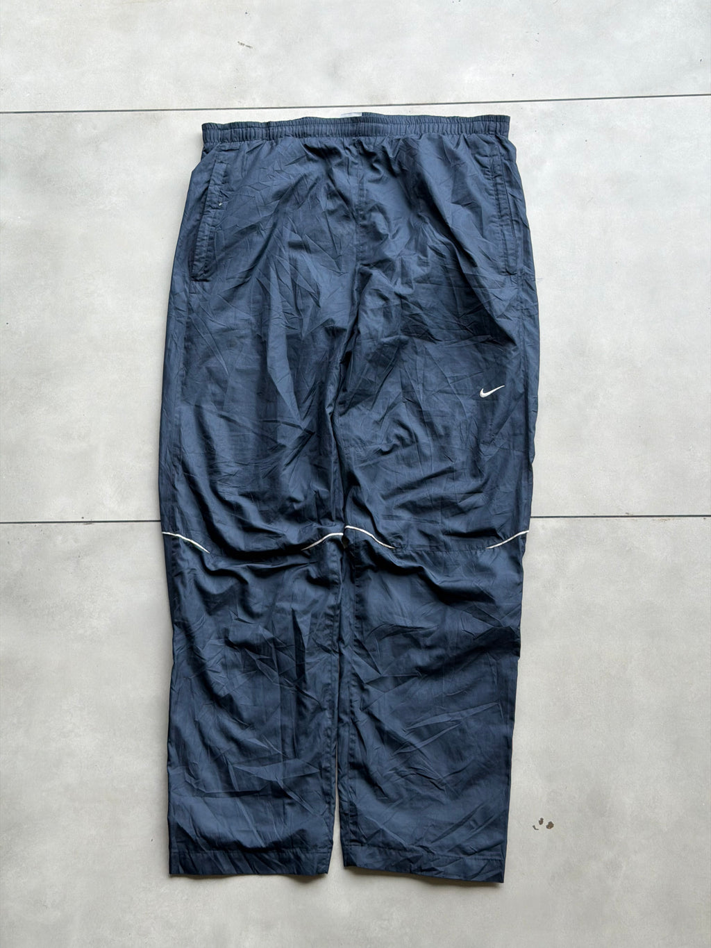 NIKE 90’s NYLON TRACK PANT- 36