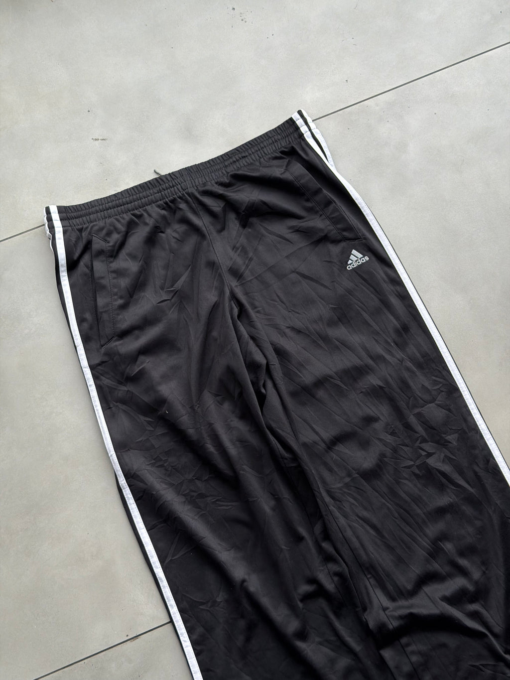ADIDAS VTG 3 STRIPE SHELL TRACK PANT- 34
