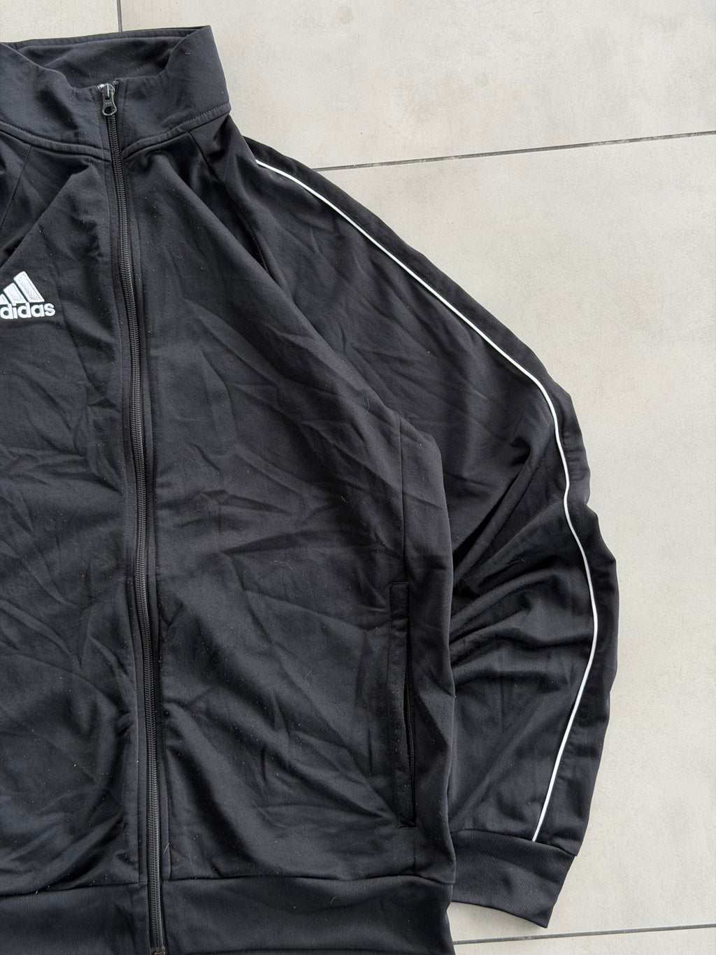 ADIDAS VTG STRIP JACKET- S