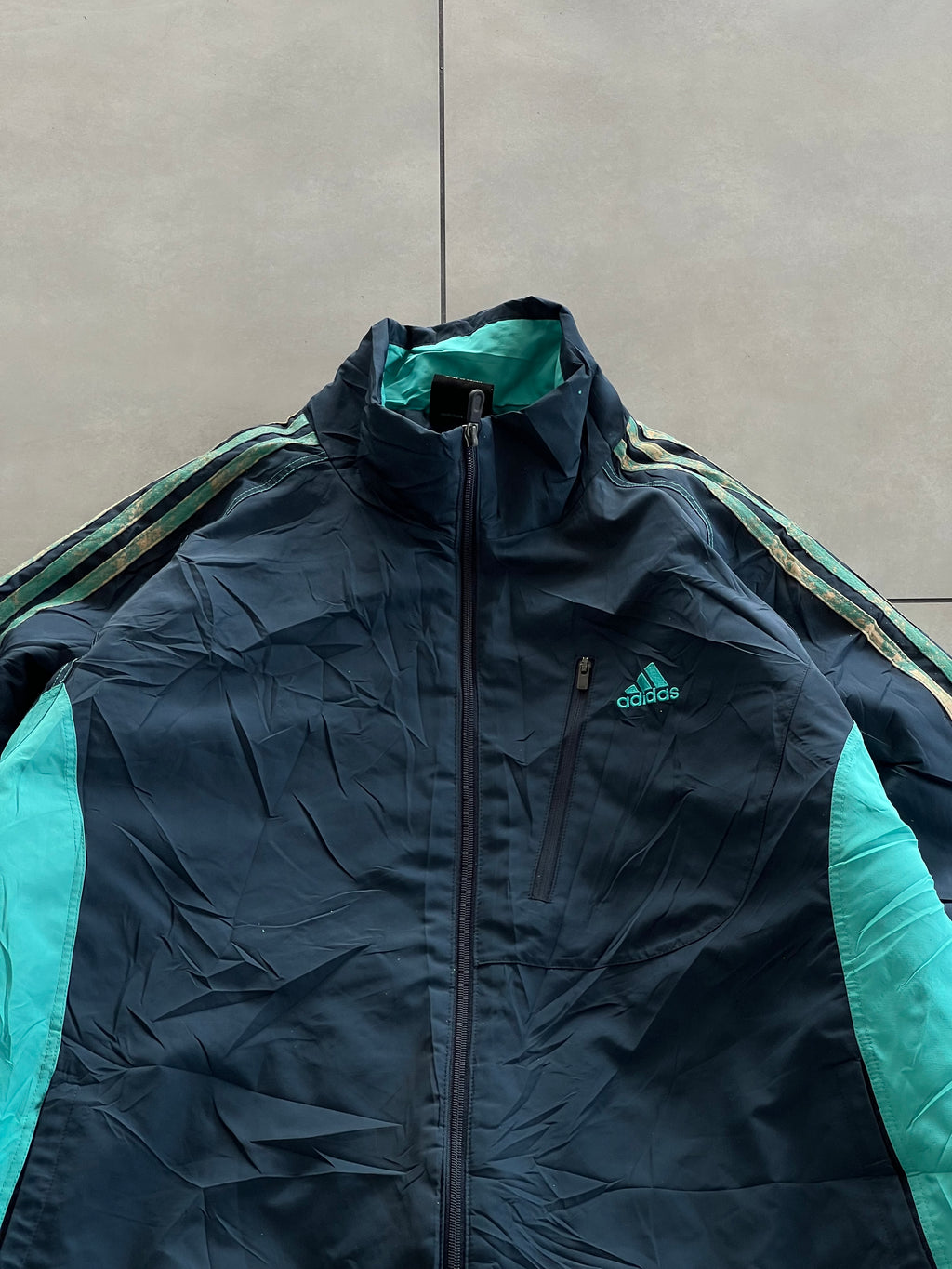 ADIDAS VTG STRIP JACKET-XL