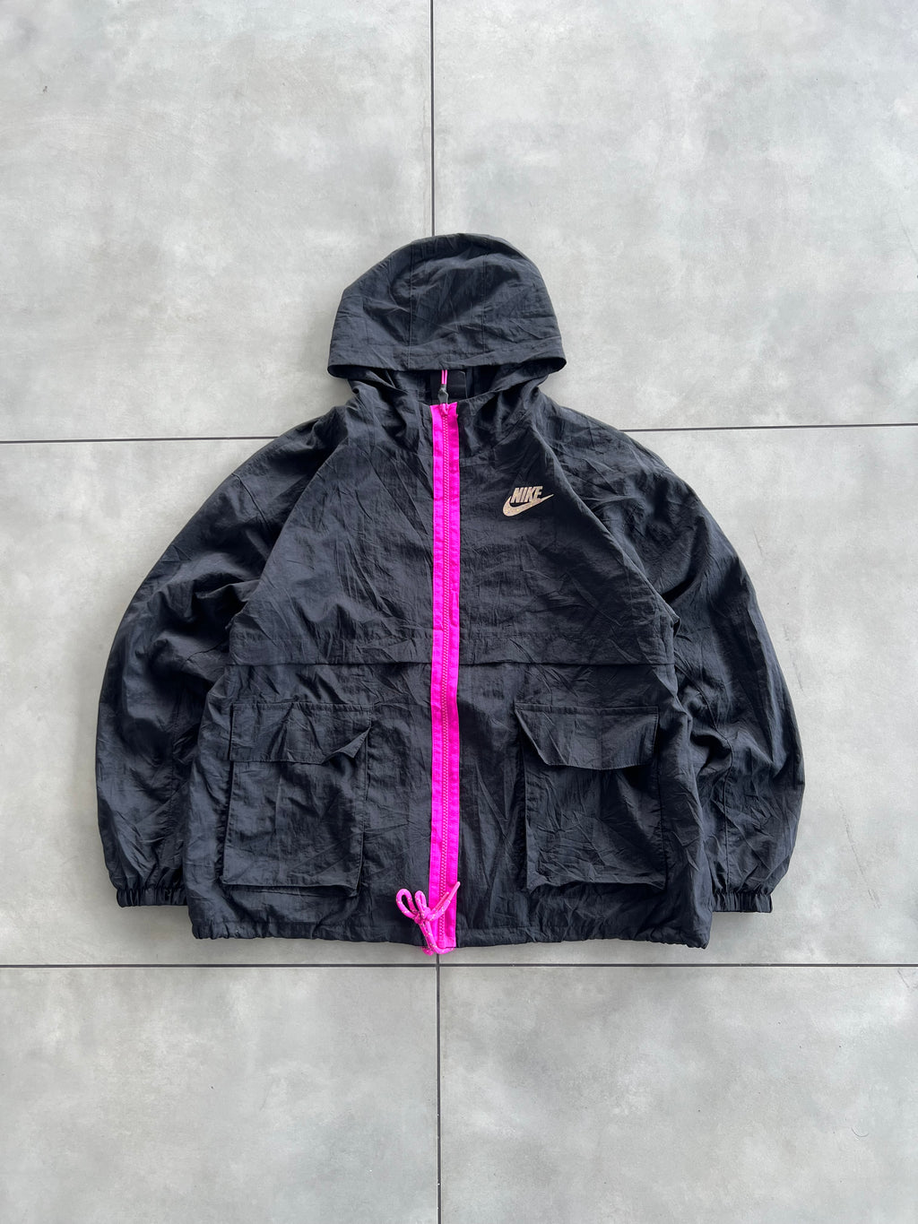 NIKE 90’s BOXY VINTAGE HOODIE JACKET- L