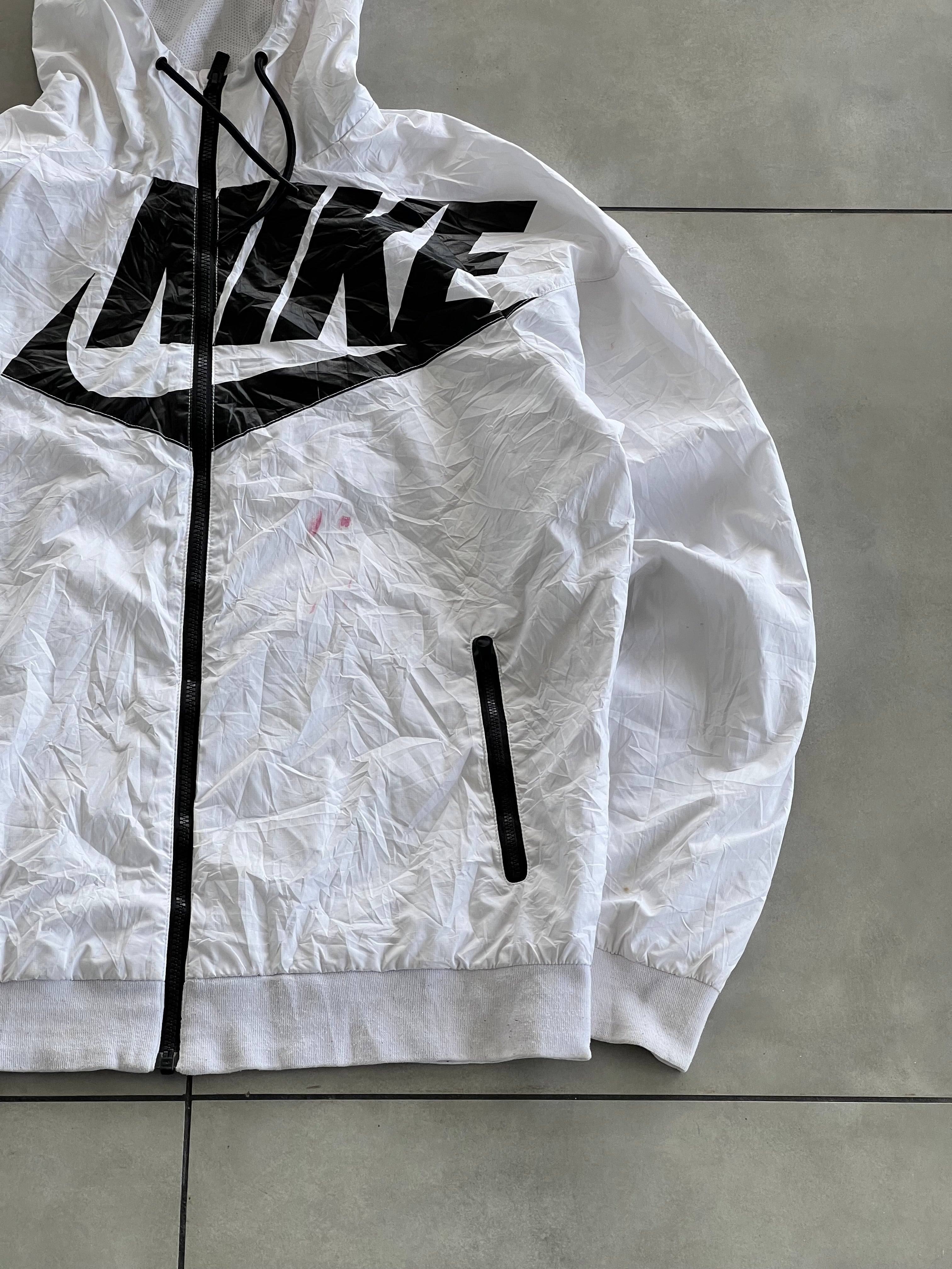 NIKE VTG HOODIE JACKET- L