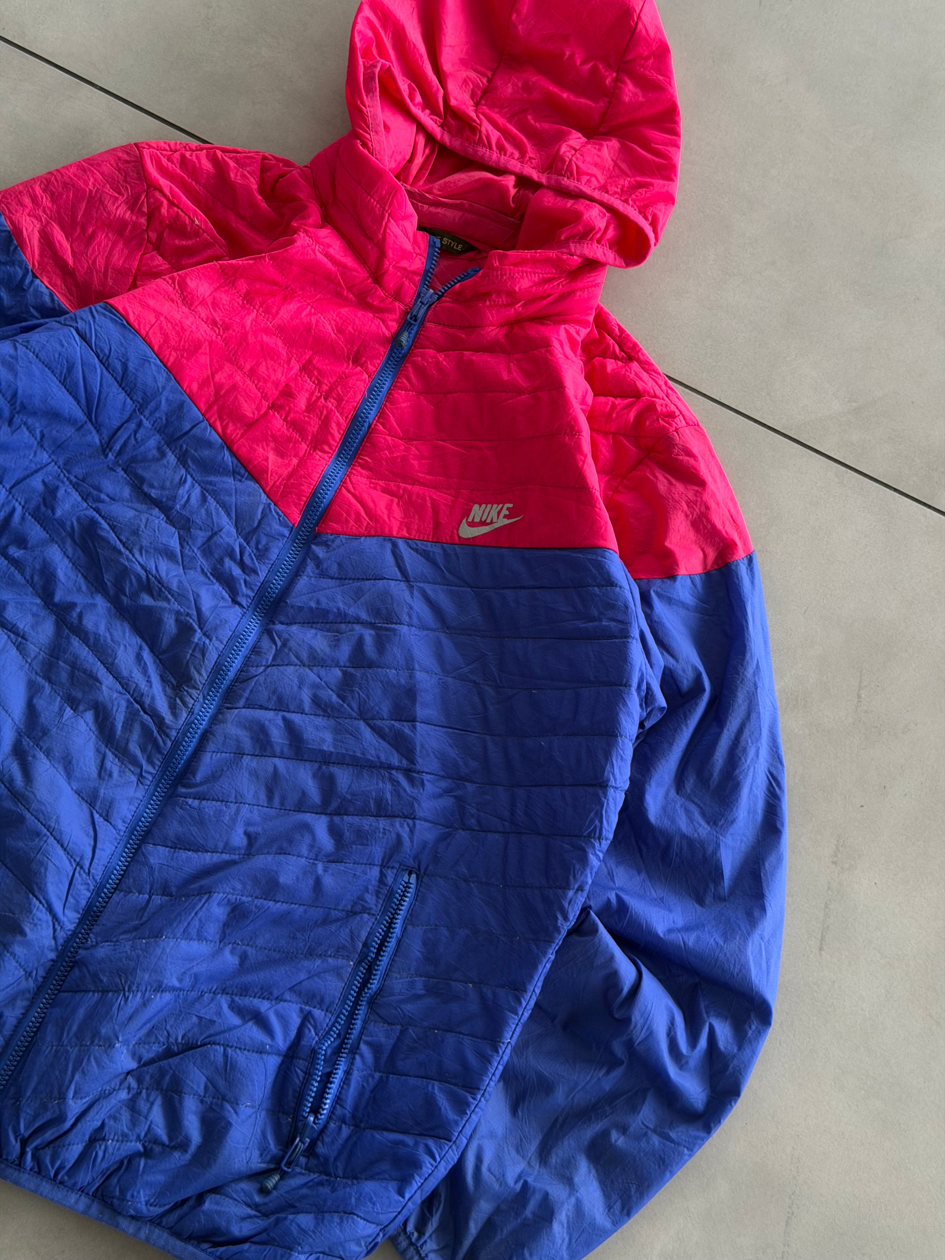 NIKE 90’s HOODIE PUFFER VTG JACKET- M-L