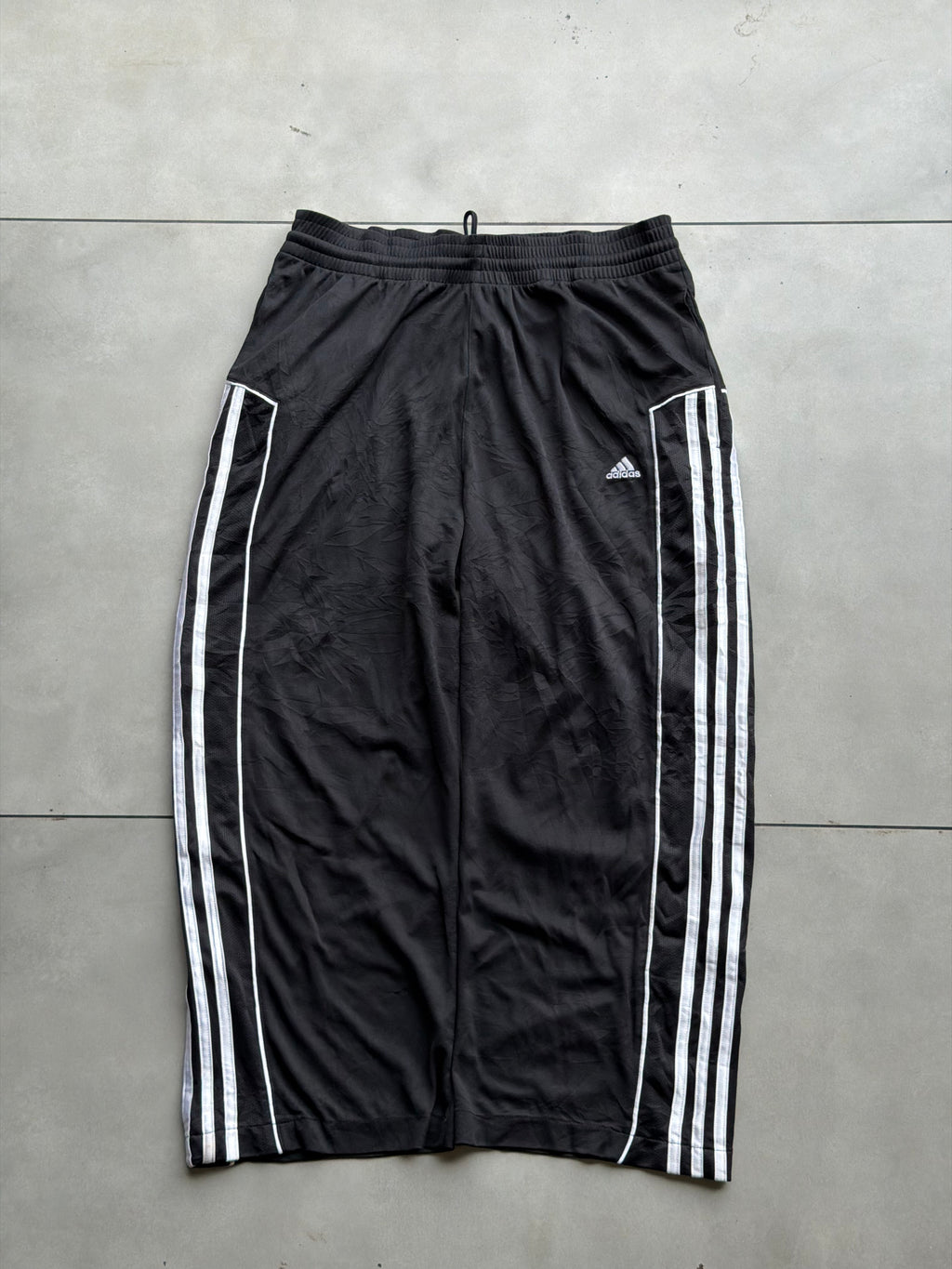 ADIDAS STRIPE VTG BAGGY TRACK- 32
