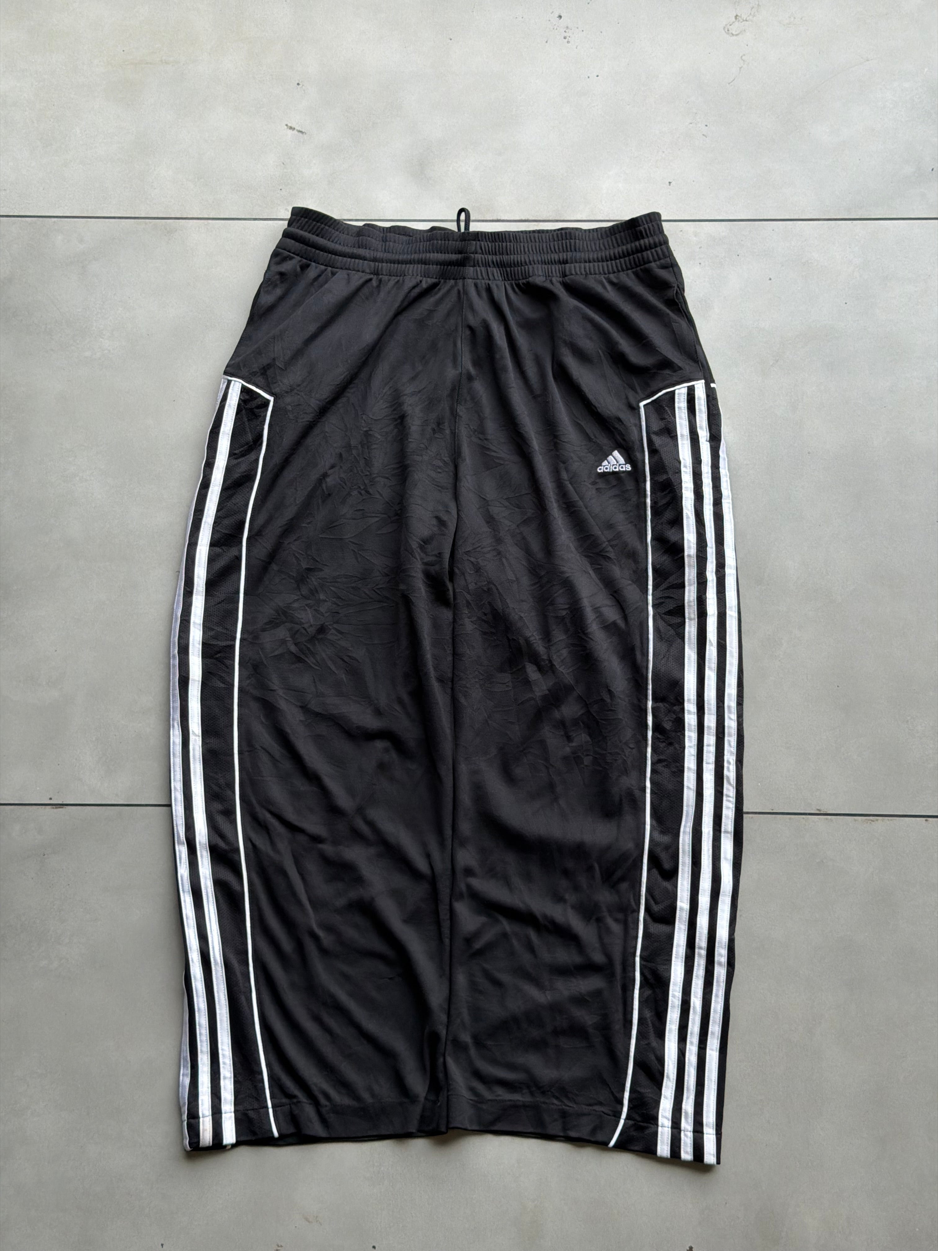 ADIDAS STRIPE VTG BAGGY TRACK- 32