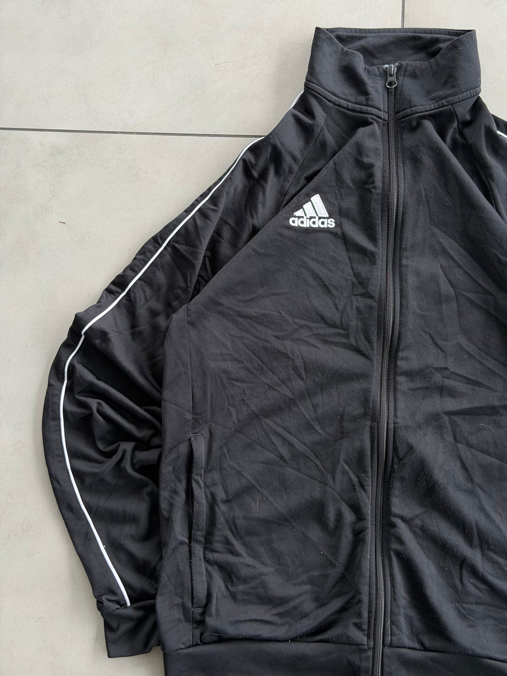 ADIDAS VTG STRIP JACKET- S