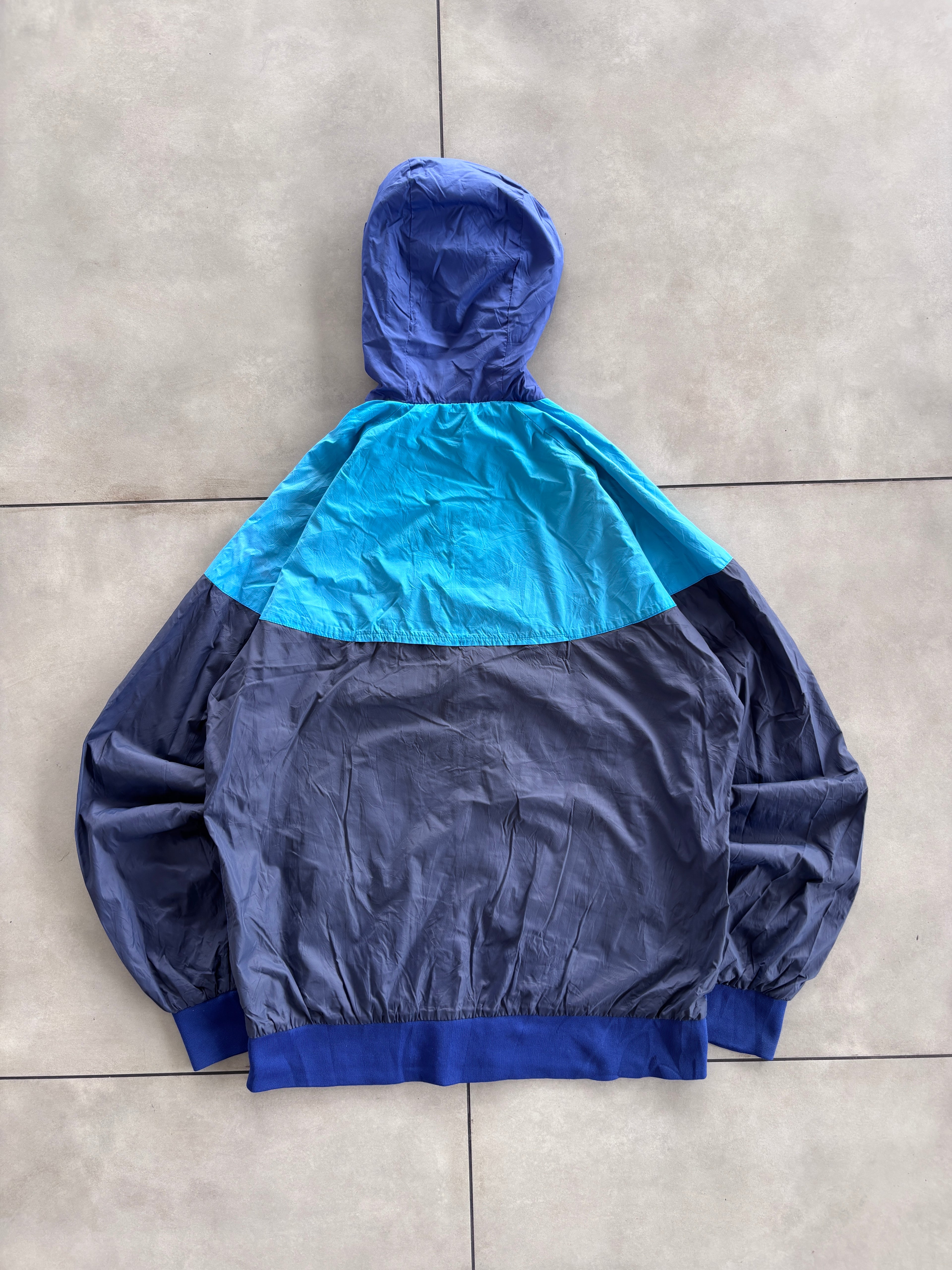 NIKE VINTAGE JACKET- L