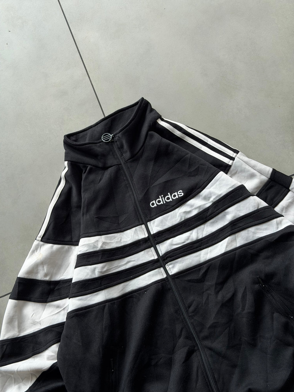 ADIDAS VINTAGE JACKET- XL