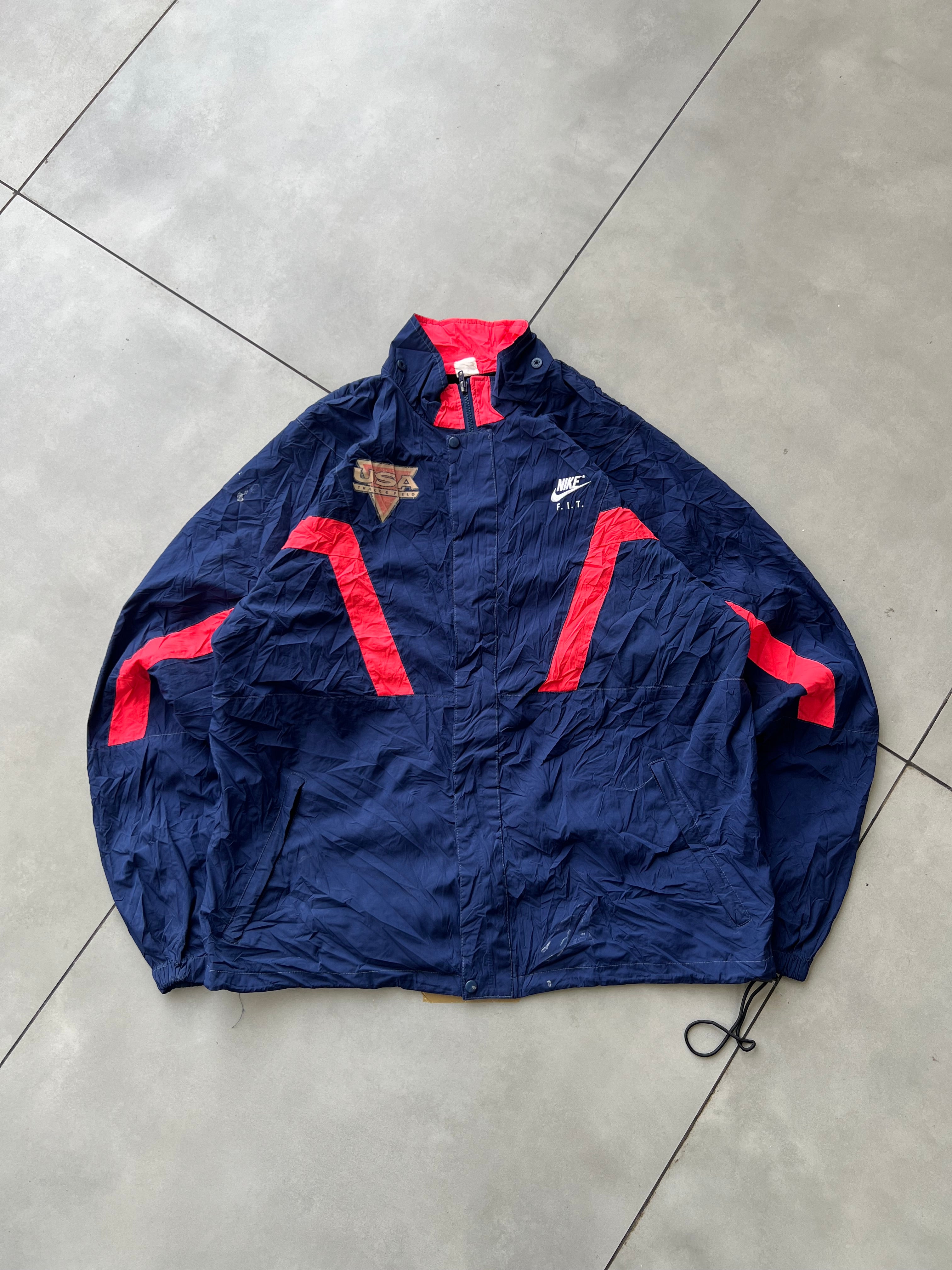 90’s NIKE USA VINTAGE JACKET- L/XL