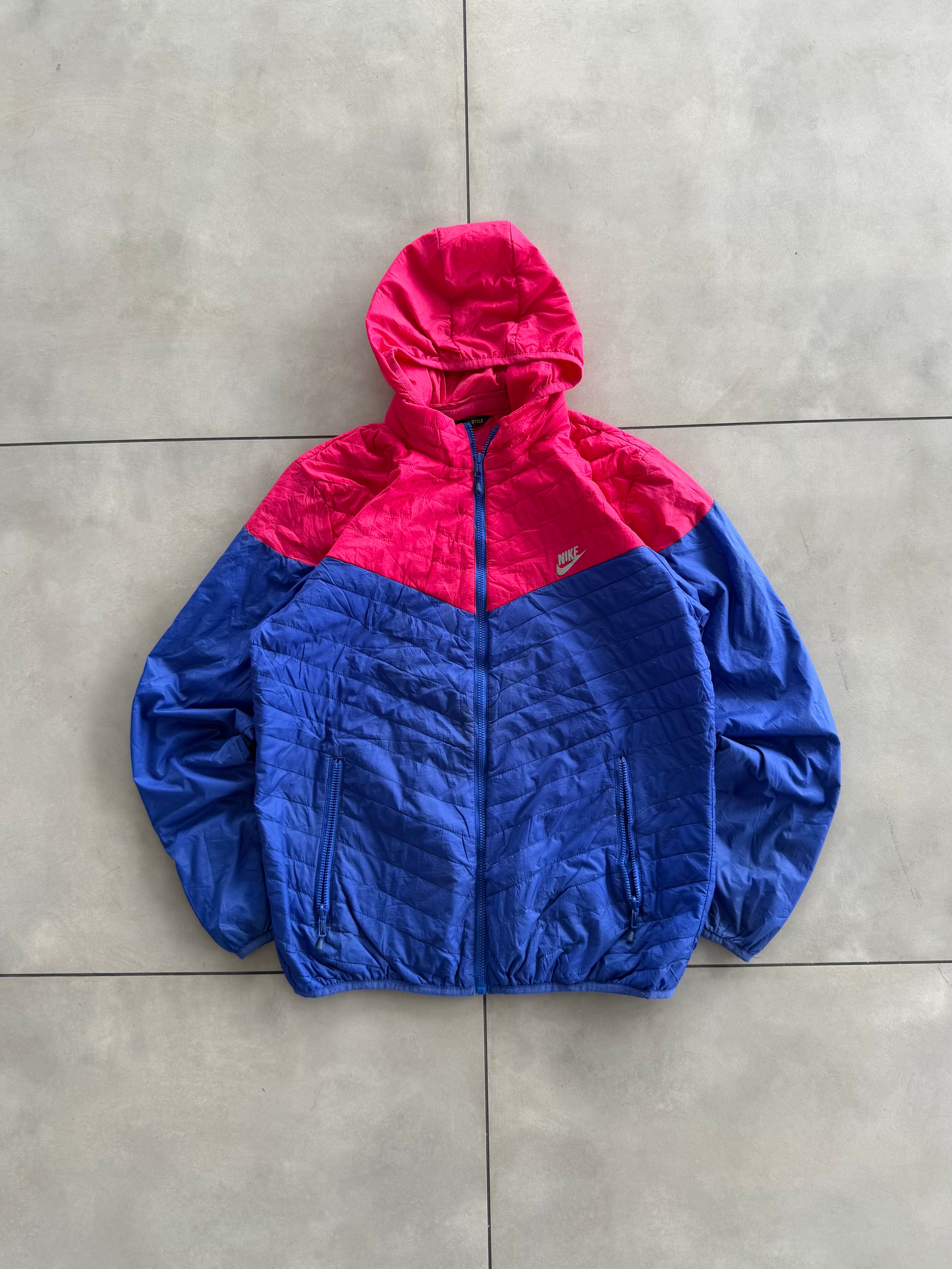 NIKE 90’s HOODIE PUFFER VTG JACKET- M-L