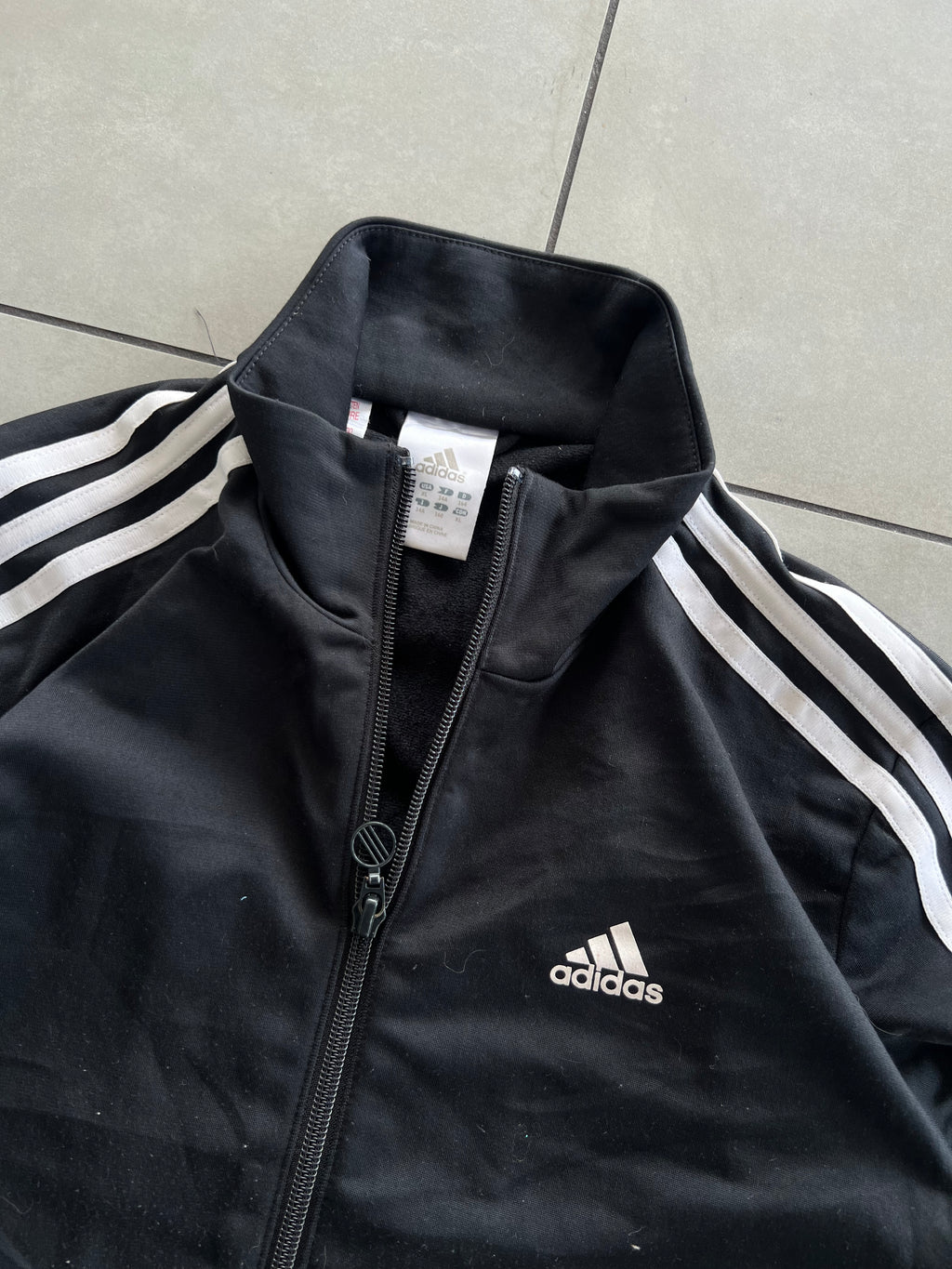 ADIDAS BLACK STRIPE VTG JACKET- Xs