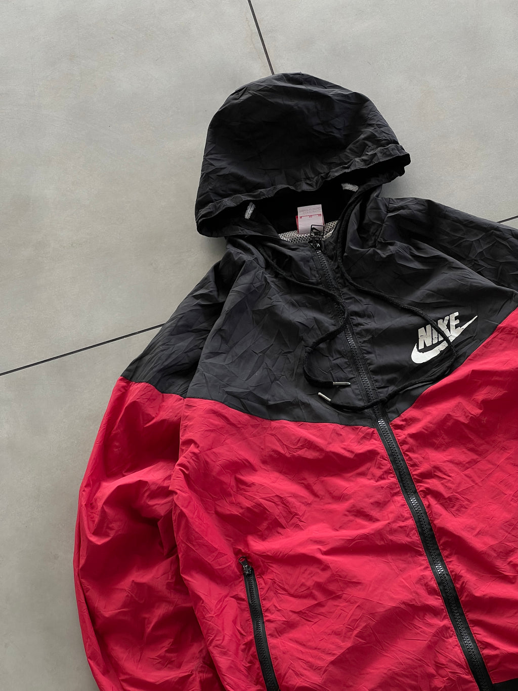 NIKE HOODIE VINTAGE JACKET- M