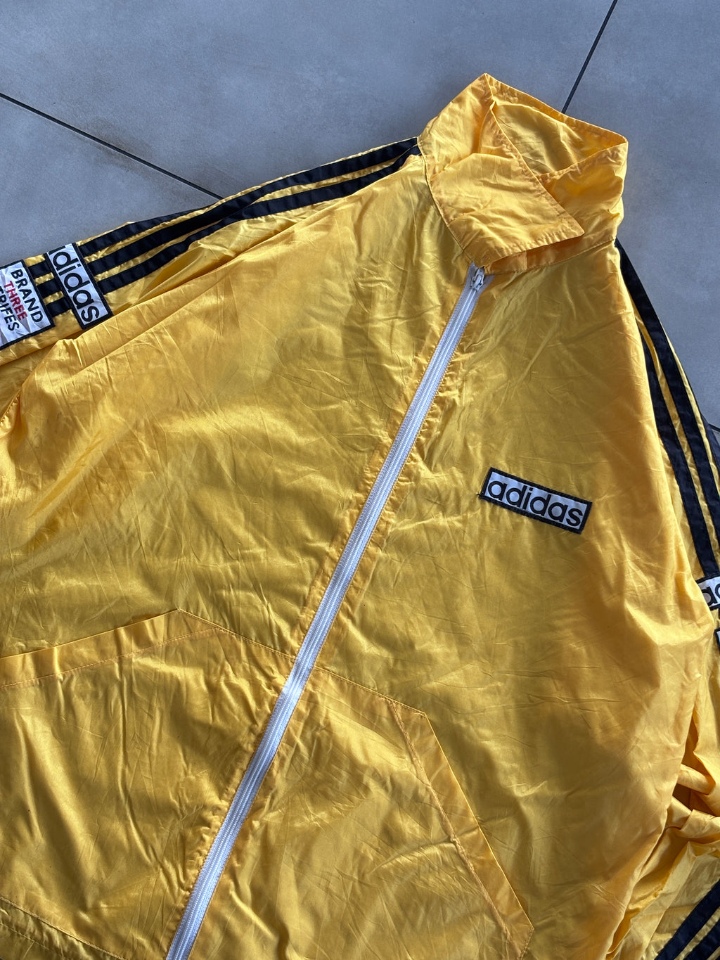 ADIDAS VINTAGE JACKET- XL